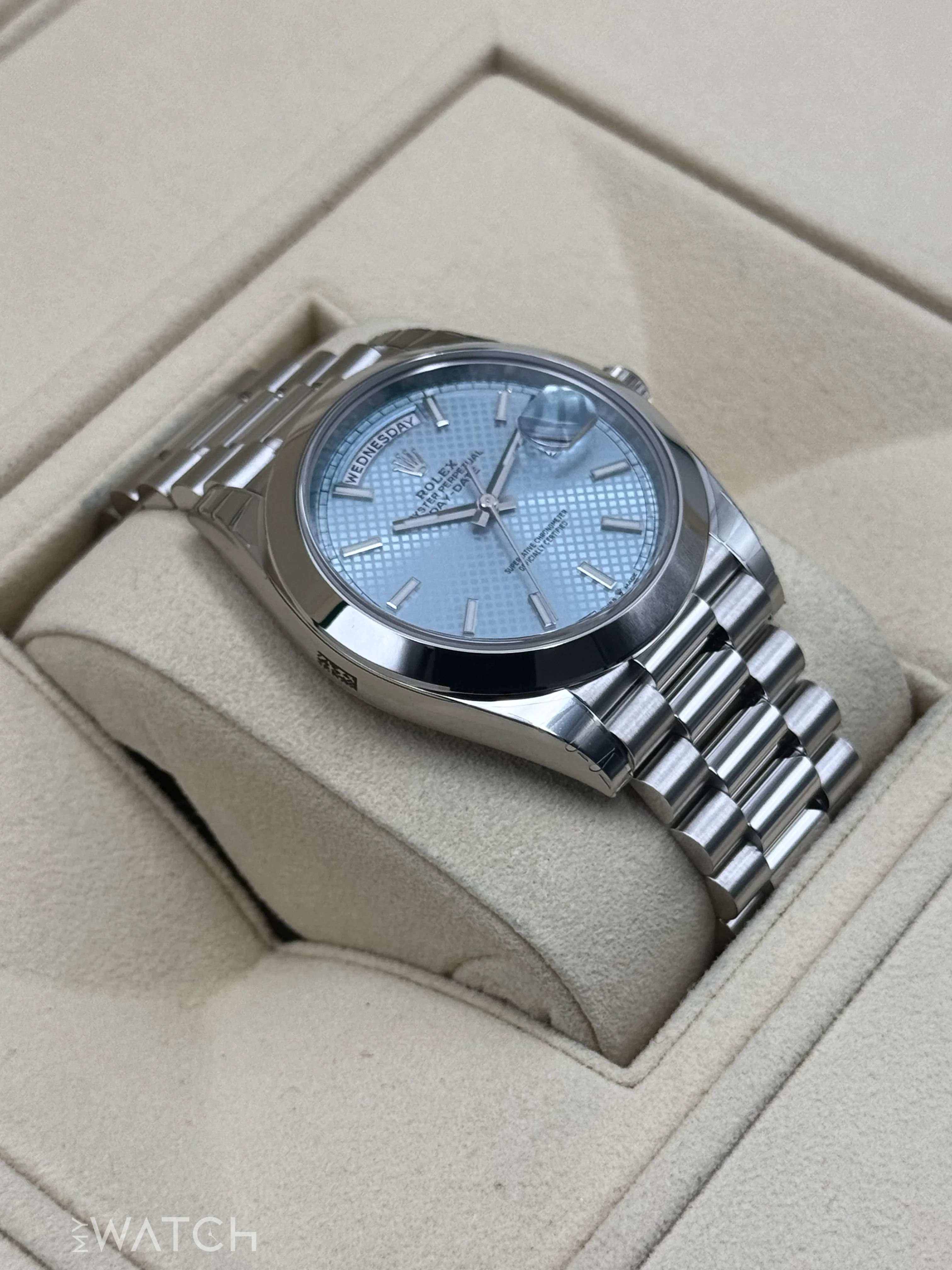 NEW 2024 Rolex Day-Date 40mm 228206 Platinum Blue Motif Dial - Image 7