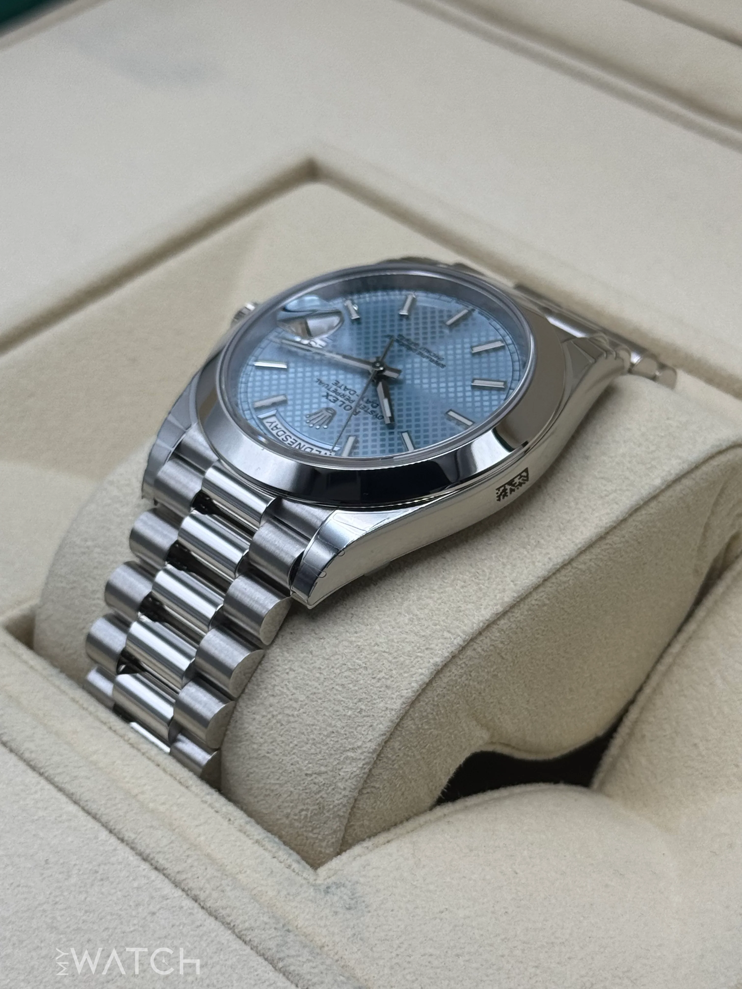 NEW 2024 Rolex Day-Date 40mm 228206 Platinum Blue Motif Dial - Image 8