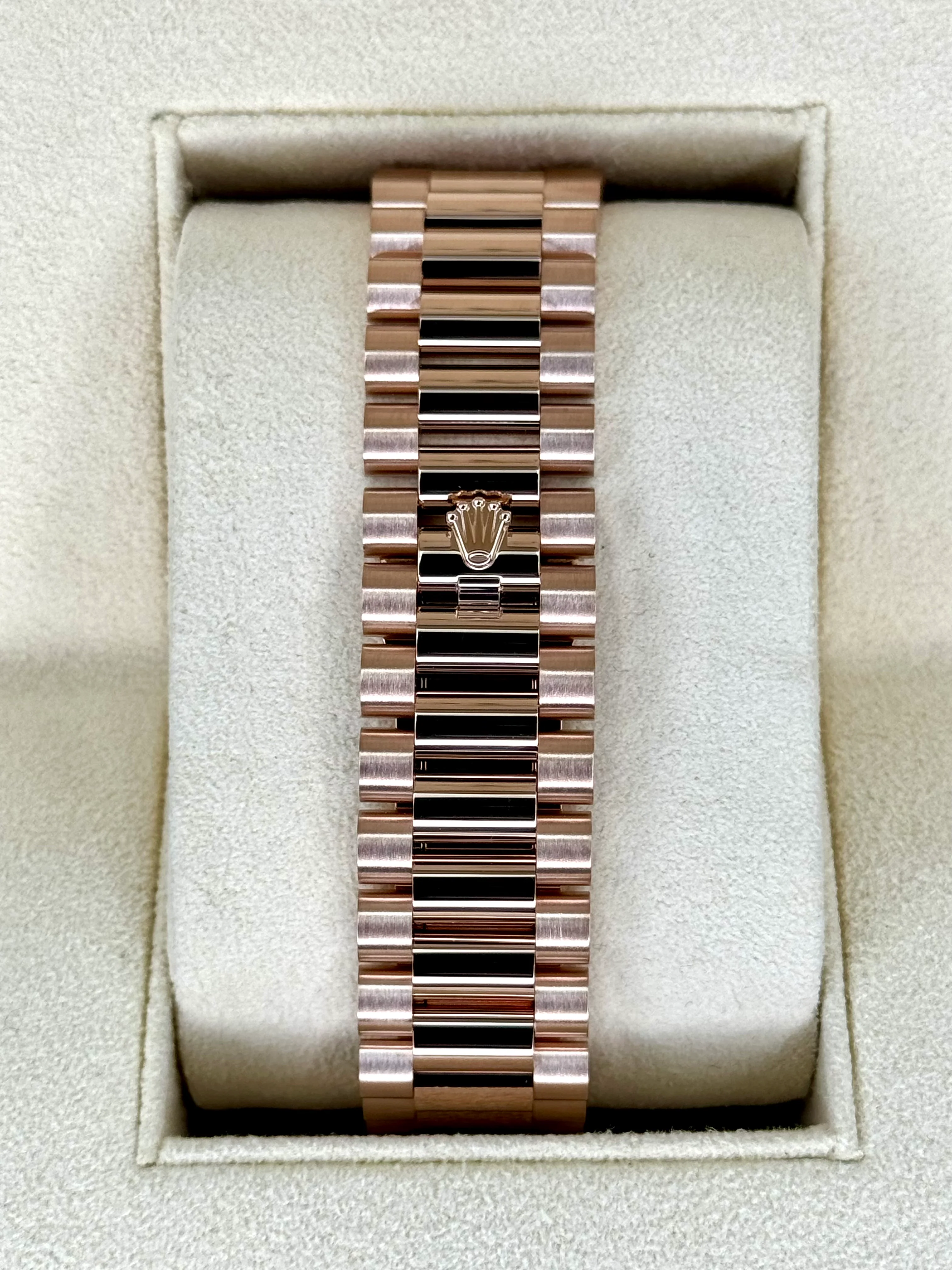 2024 Rolex Day-Date 40mm 228235 Rose Gold Chocolate Dial - Image 2