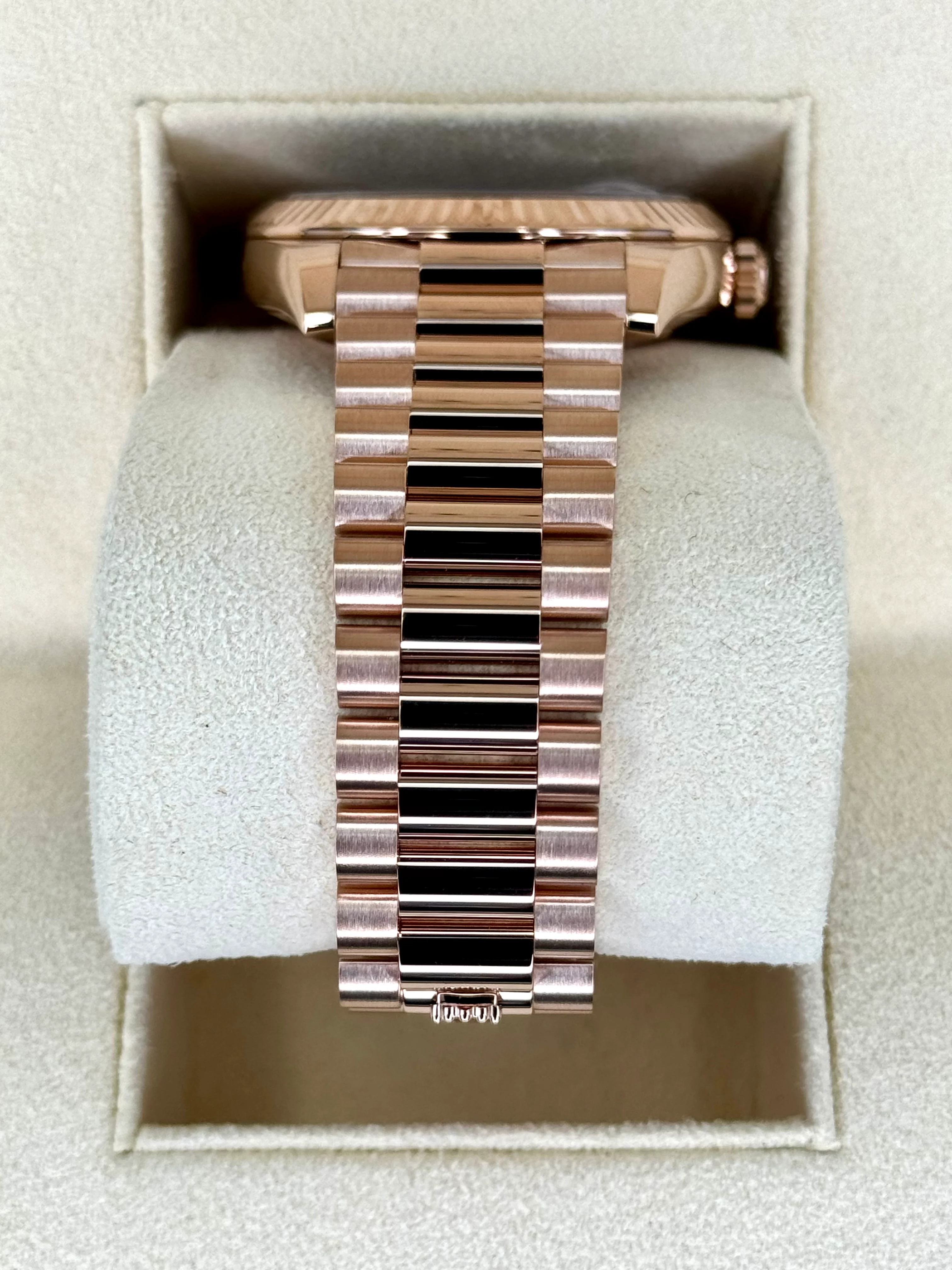 2024 Rolex Day-Date 40mm 228235 Rose Gold Chocolate Dial - Image 3
