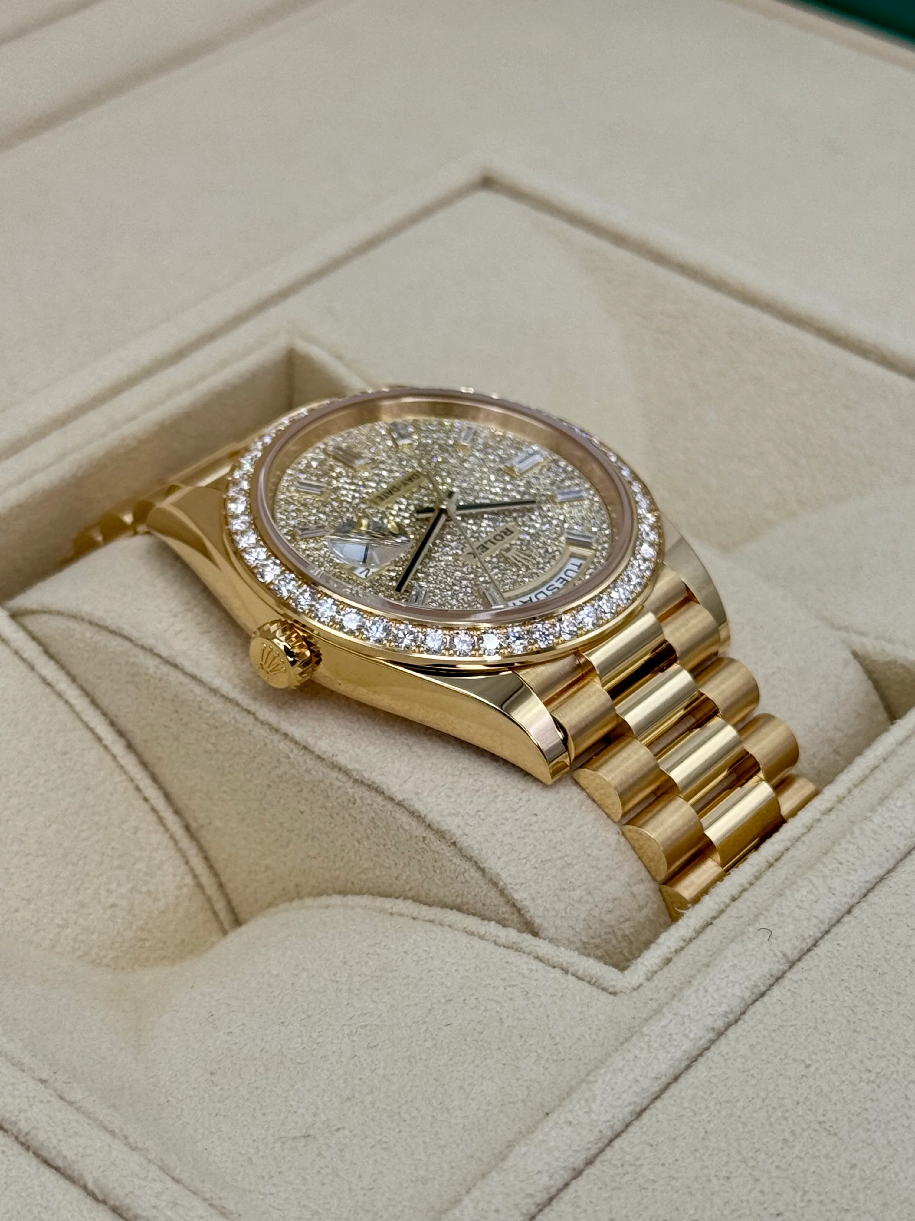 NEW 2025 Rolex Day-Date 40mm 228348RBR Diamond Paved Dial - Image 8