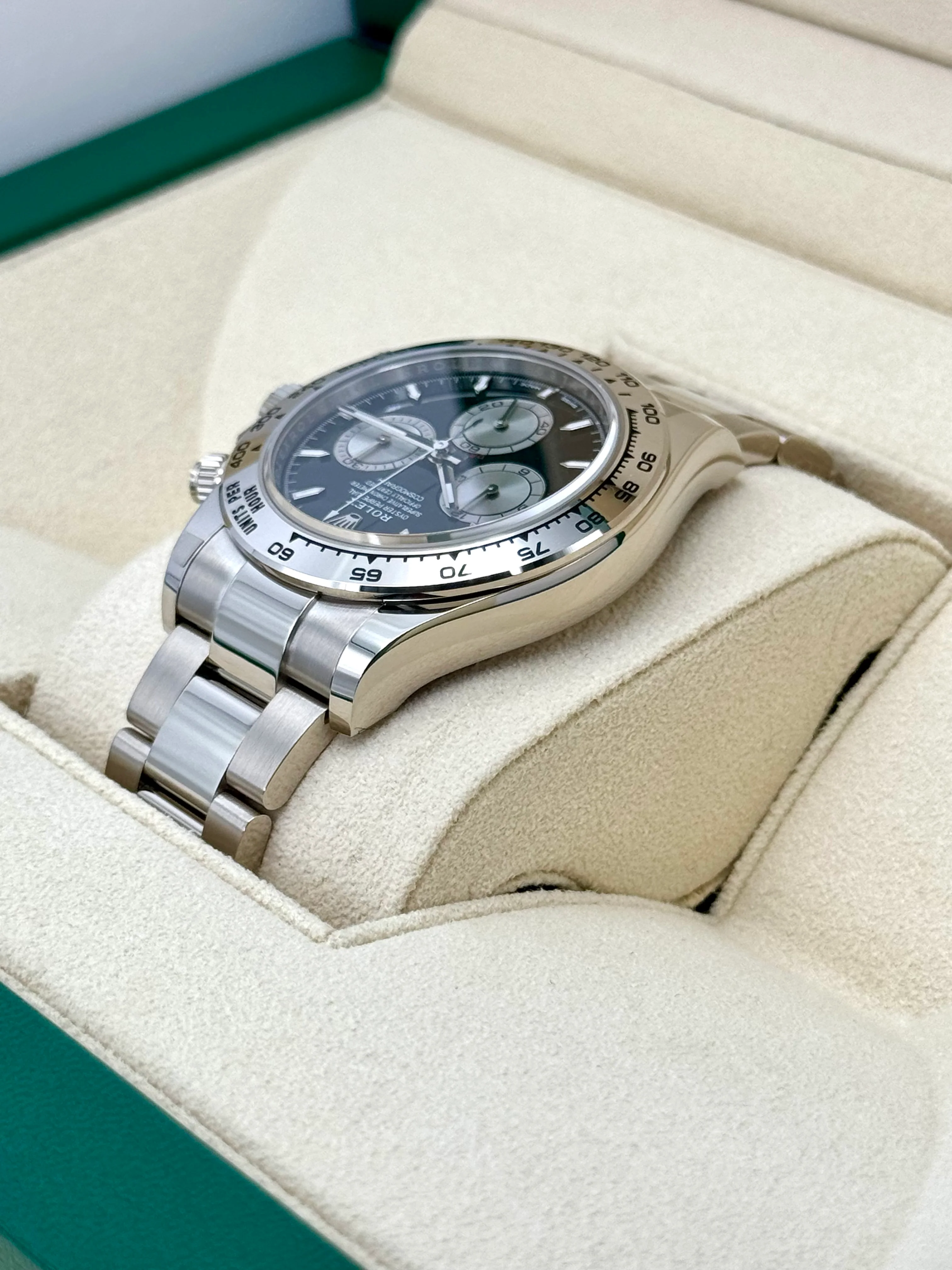 NEW 2024 Rolex Daytona 40mm 126509 White Gold Black Dial - Image 7
