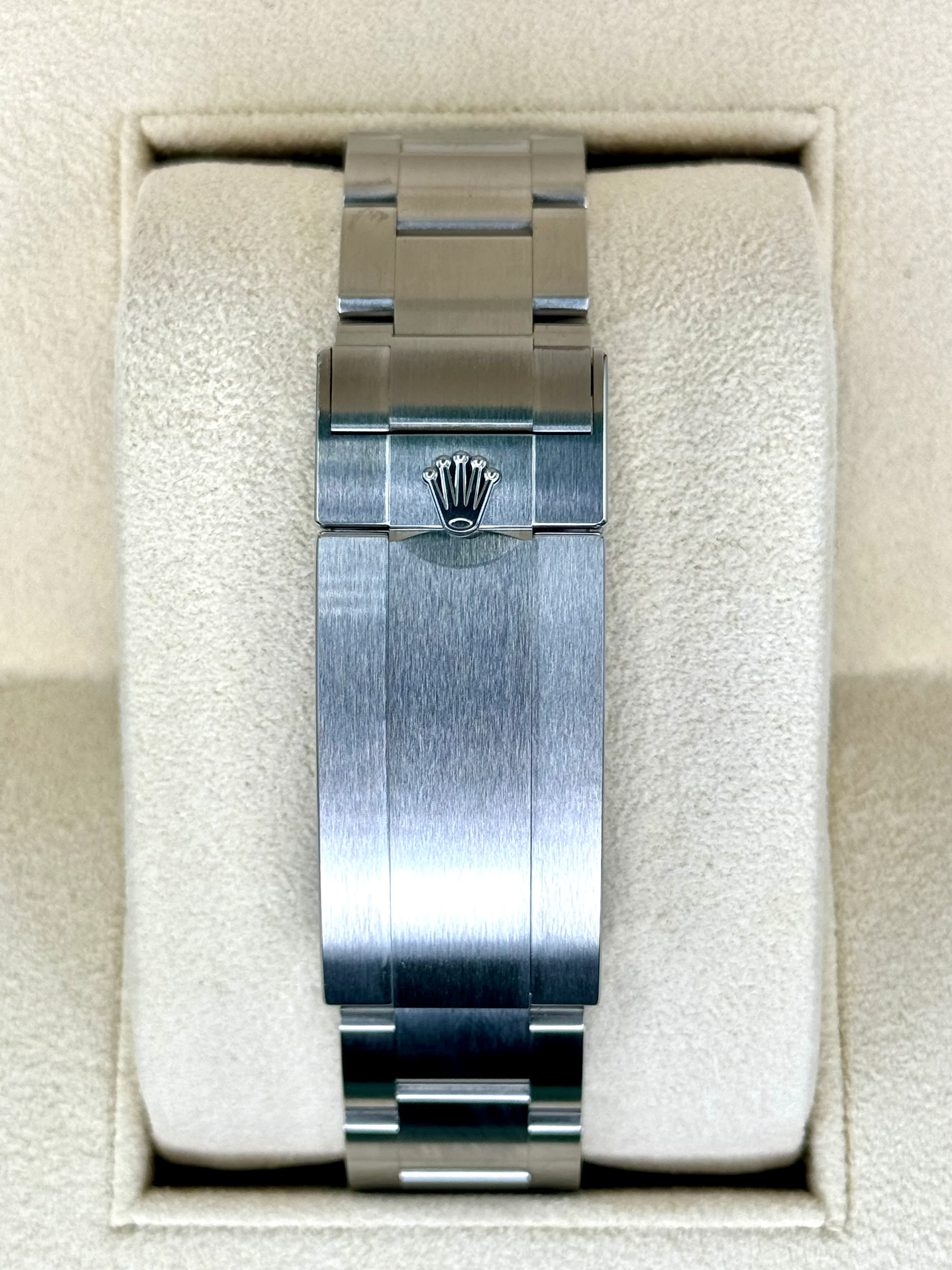 NEW 2024 Rolex Deepsea 44mm 136660 Stainless Steel Black Dial - Image 2