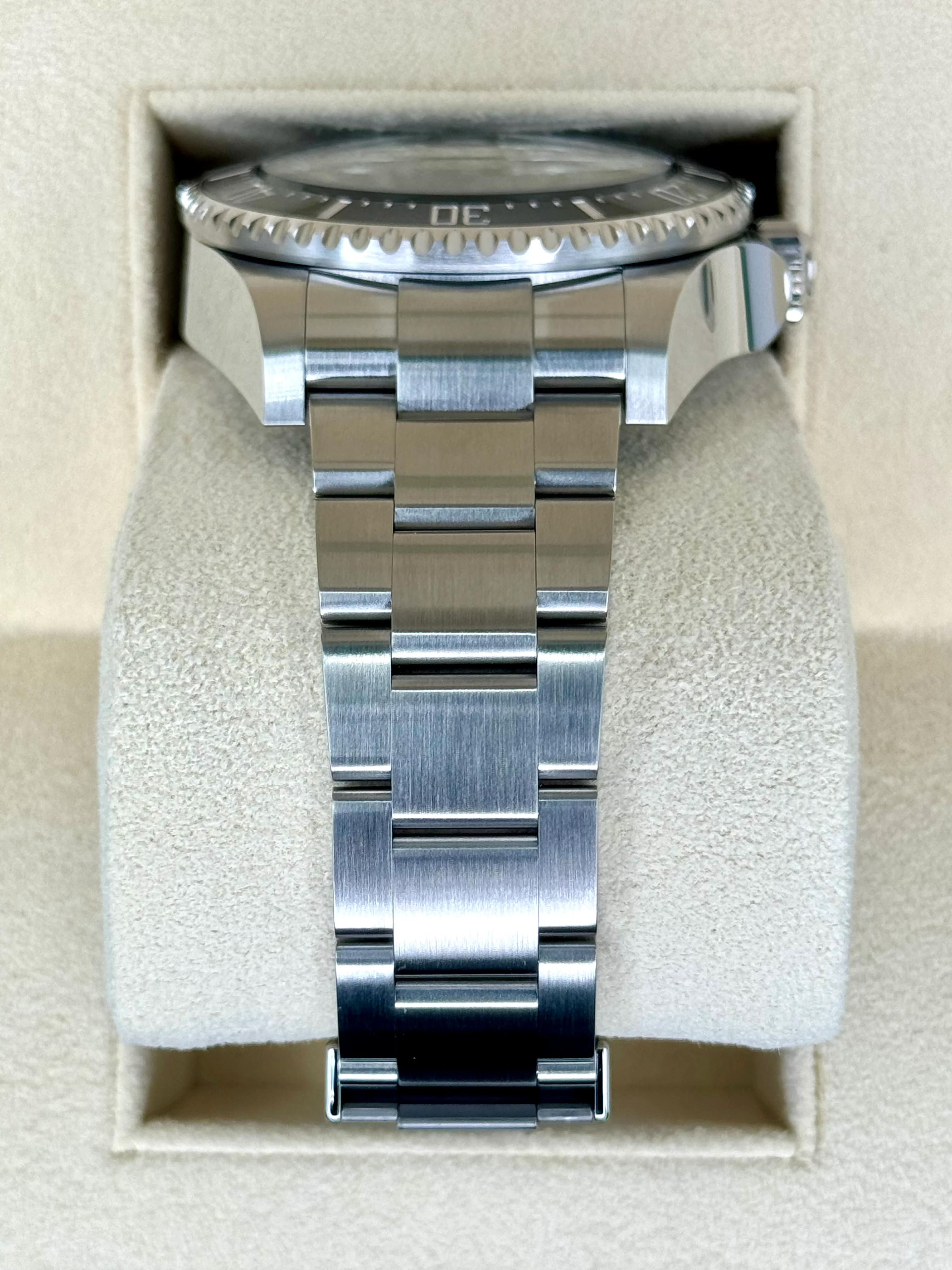 NEW 2024 Rolex Deepsea 44mm 136660 Stainless Steel Black Dial - Image 3