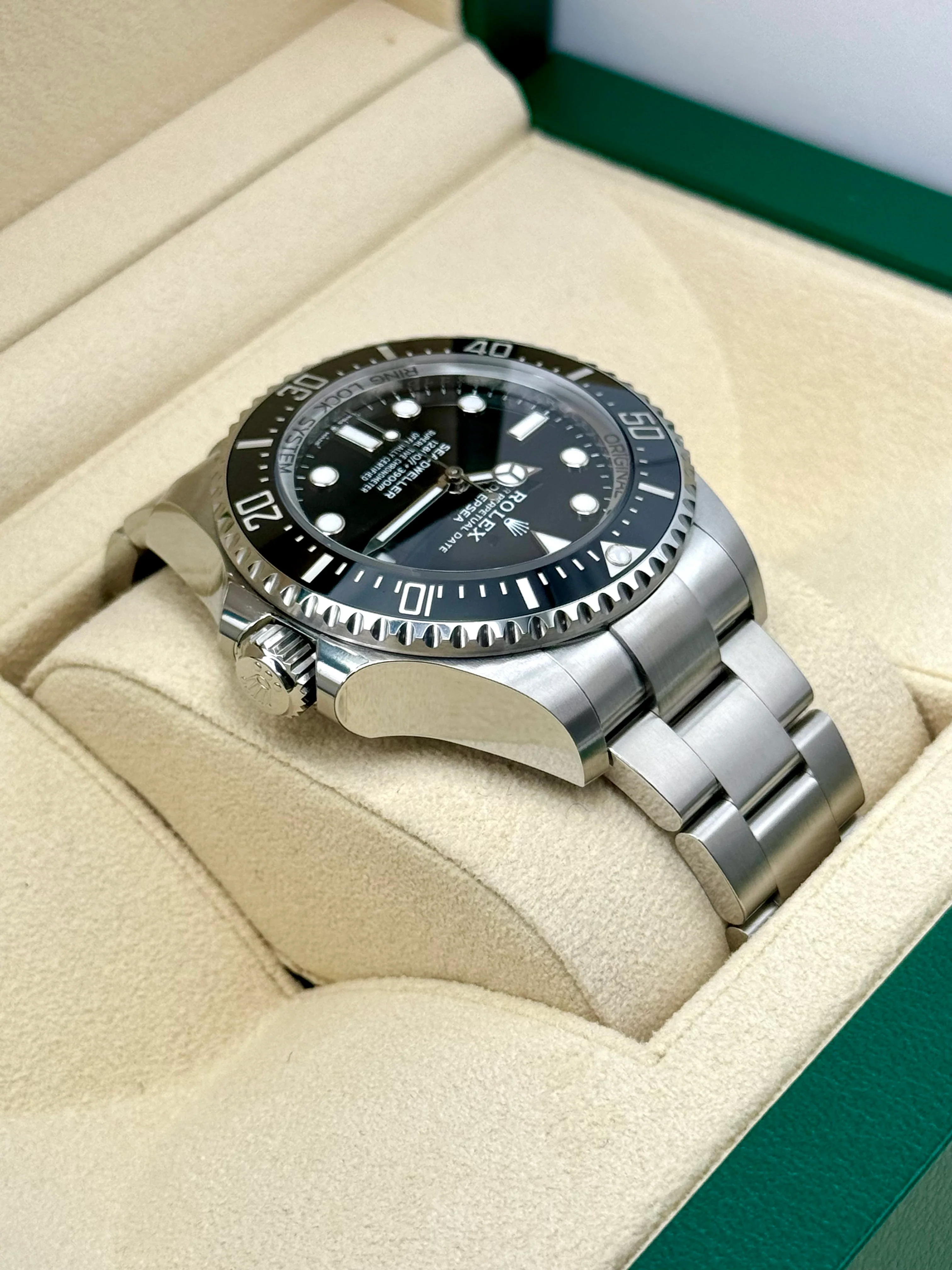 NEW 2024 Rolex Deepsea 44mm 136660 Stainless Steel Black Dial - Image 8