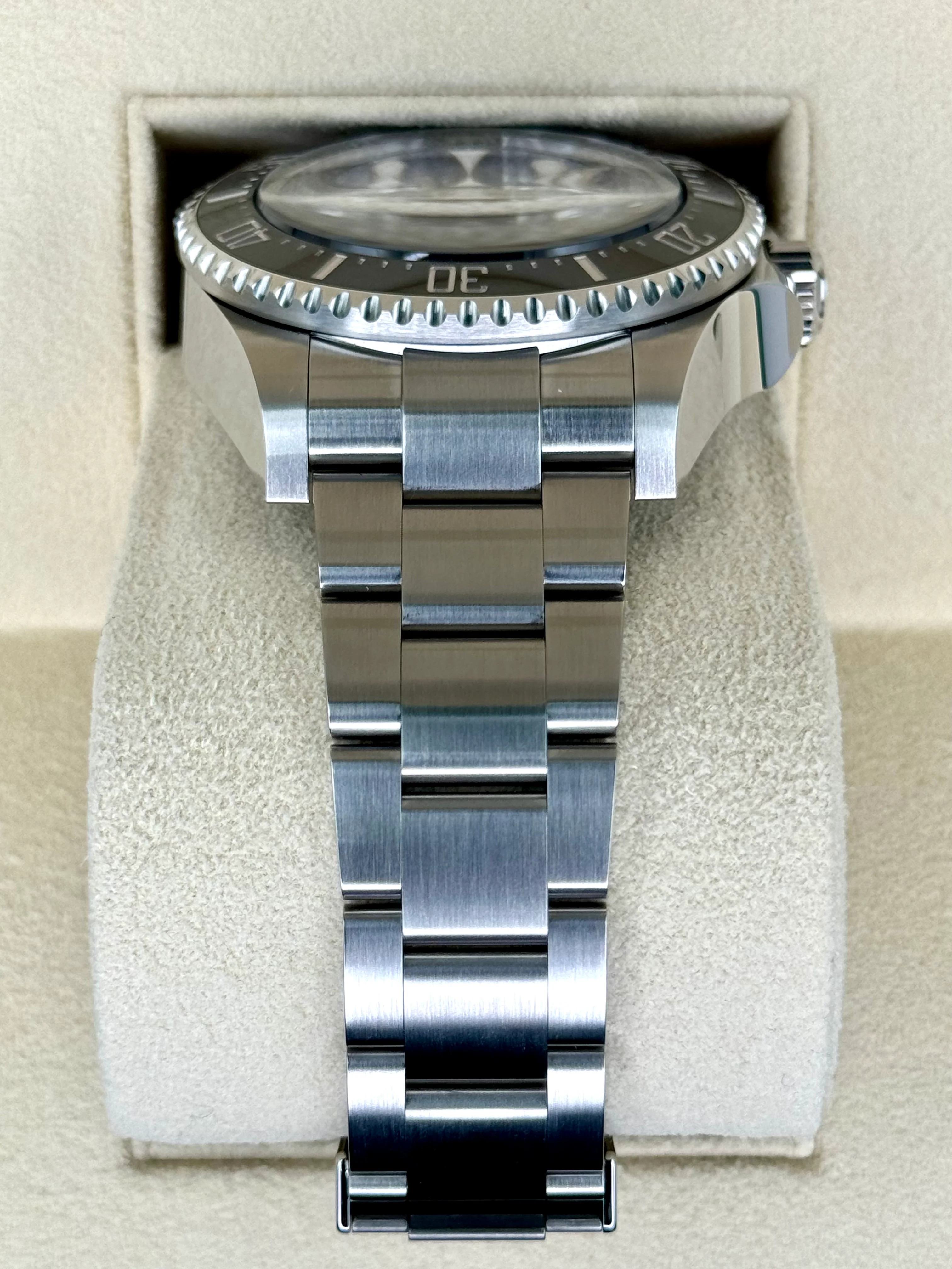 NEW 2024 Rolex Deepsea James Cameron 44mm 136660 Blue Dial - Image 3