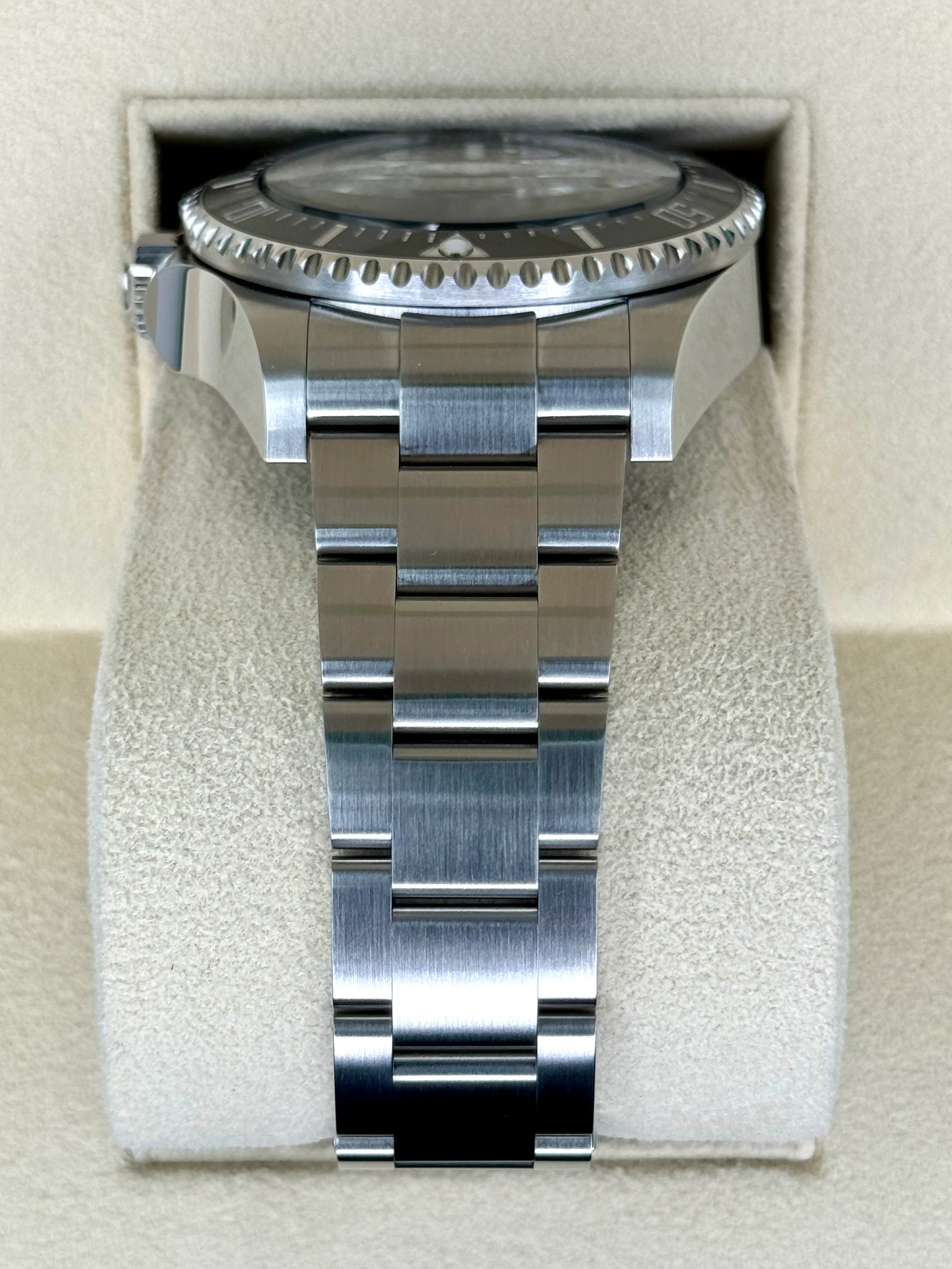 NEW 2024 Rolex Deepsea James Cameron 44mm 136660 Blue Dial - Image 4