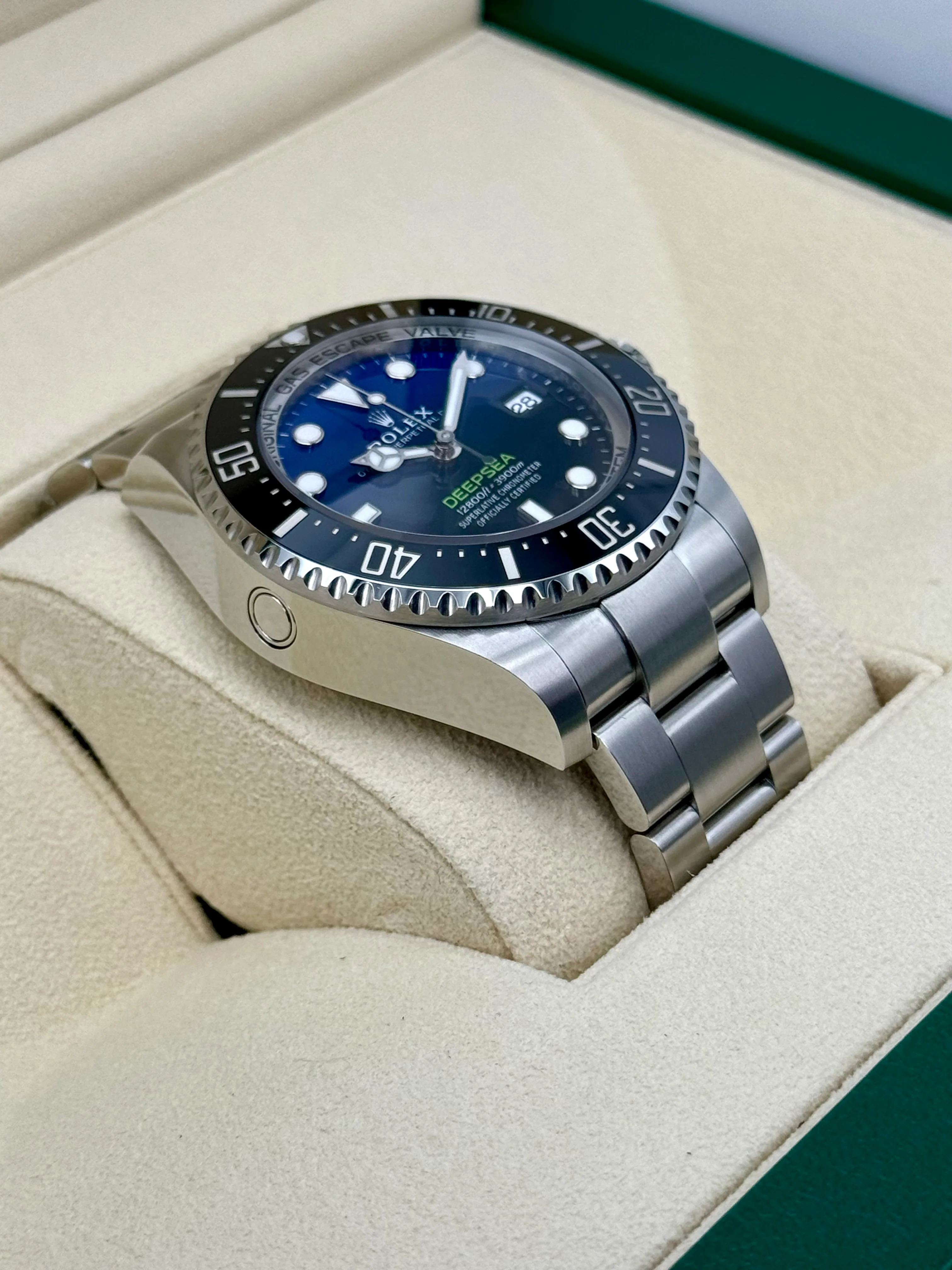 NEW 2024 Rolex Deepsea James Cameron 44mm 136660 Blue Dial - Image 6