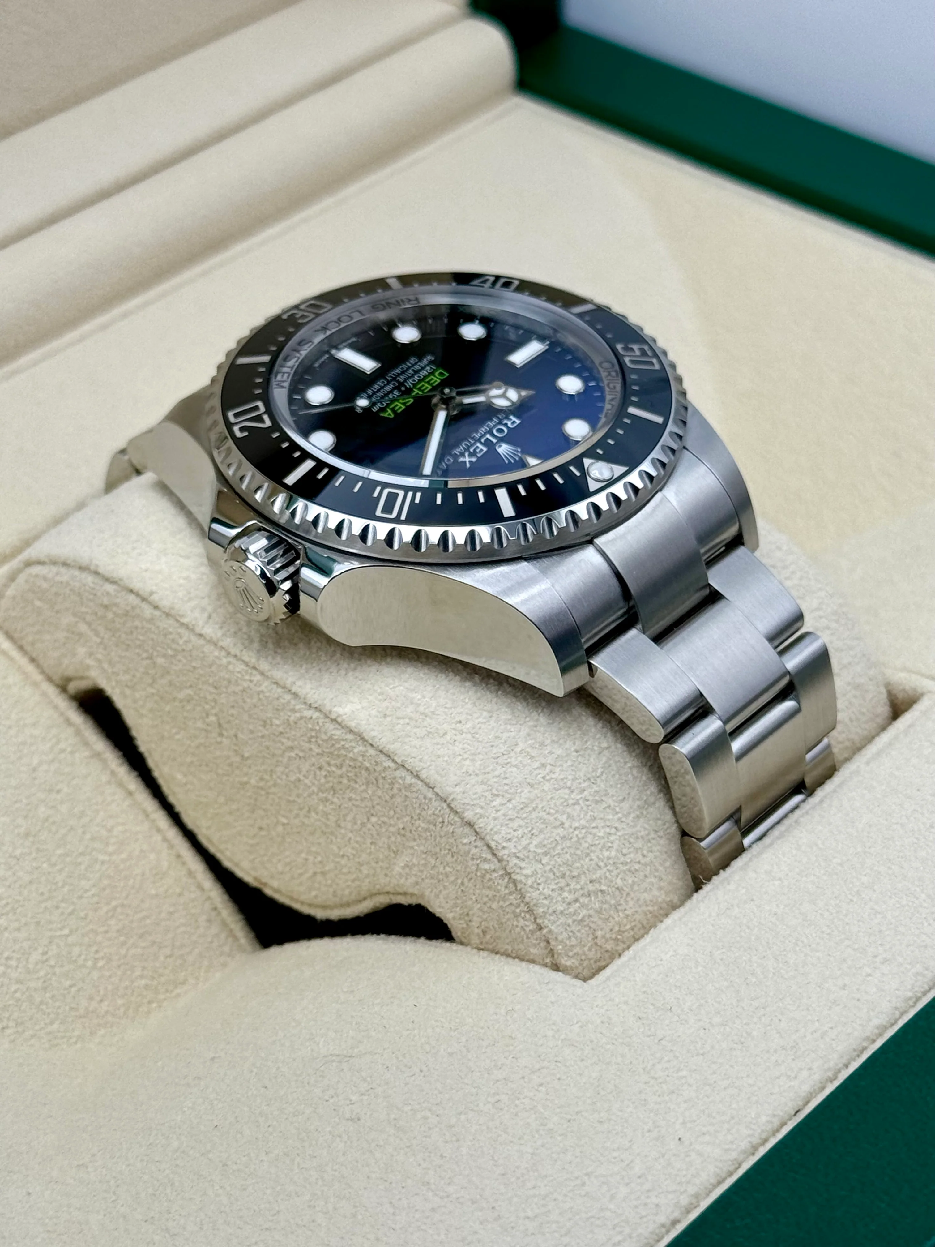 NEW 2024 Rolex Deepsea James Cameron 44mm 136660 Blue Dial - Image 8