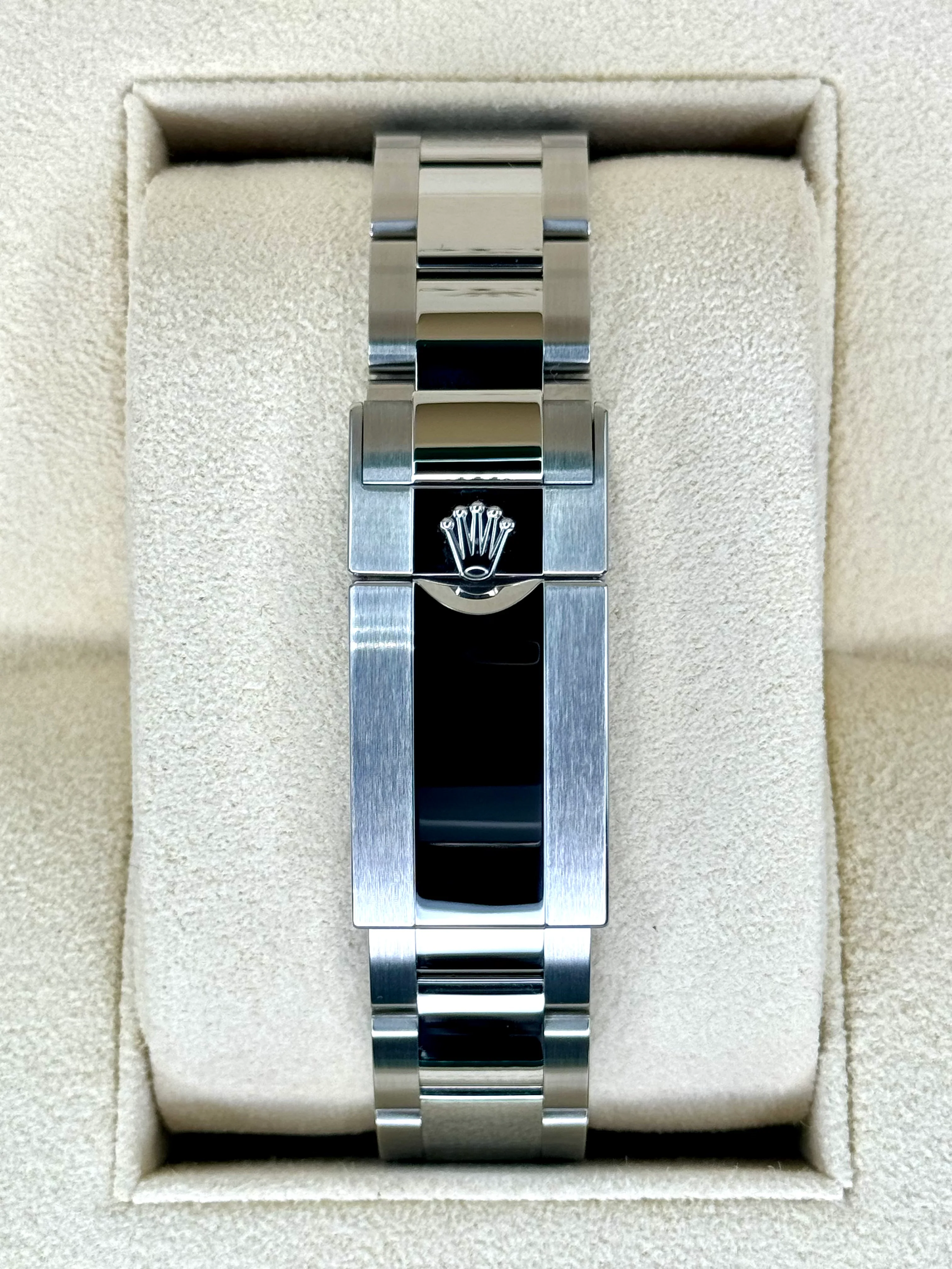 NEW 2024 Rolex GMT-Master II "Batman" 40mm 126710BLNR Oyster - Image 2