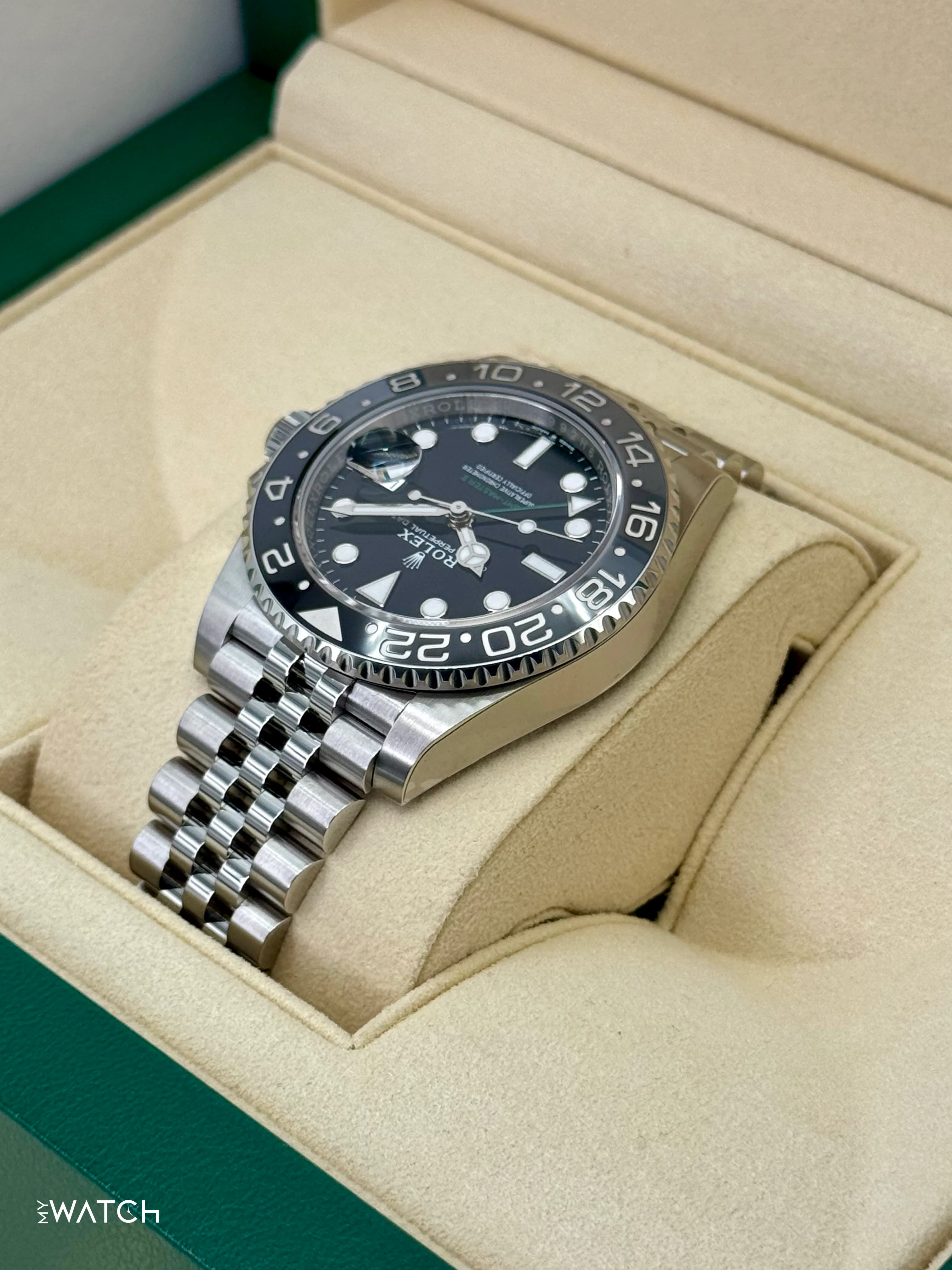 NEW 2024 Rolex GMT-Master II "Bruce Wayne" 40mm 126710GRNR Jubilee (STICKERED) - Image 7