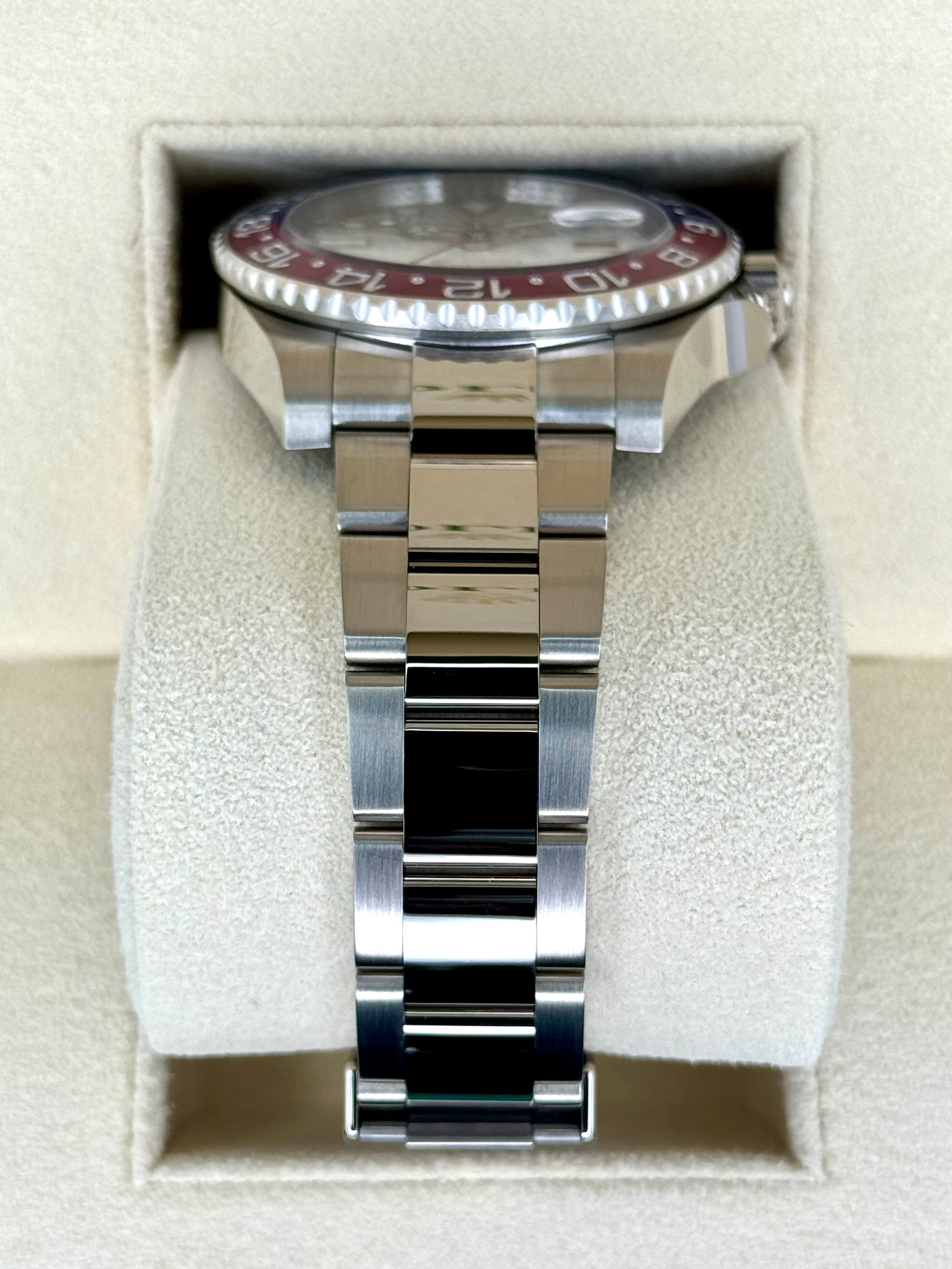 NEW 2024 Rolex GMT-Master II "Pepsi" 40mm 126719BLRO Meteorite Dial - Image 3