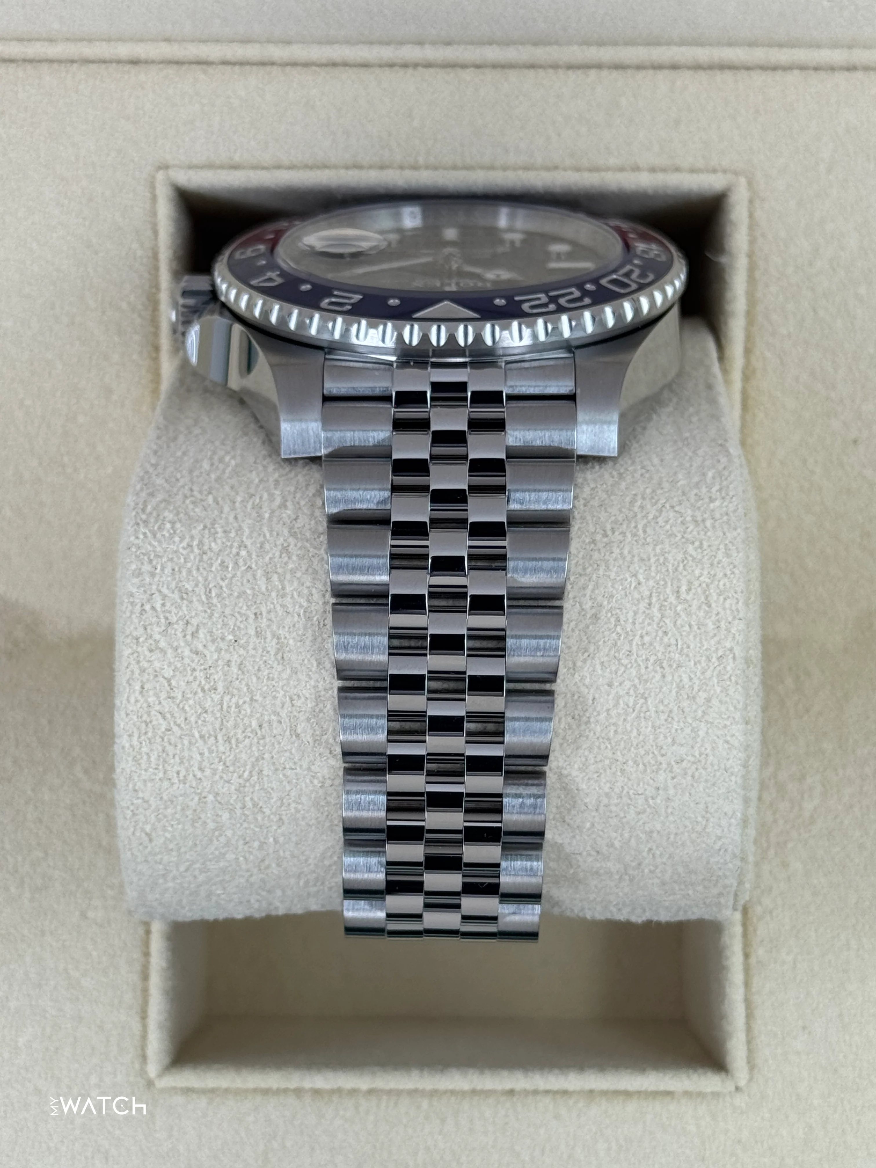NEW 2024 Rolex GMT-Master II "Pepsi" 40mm 126710BLRO Jubilee - Image 4