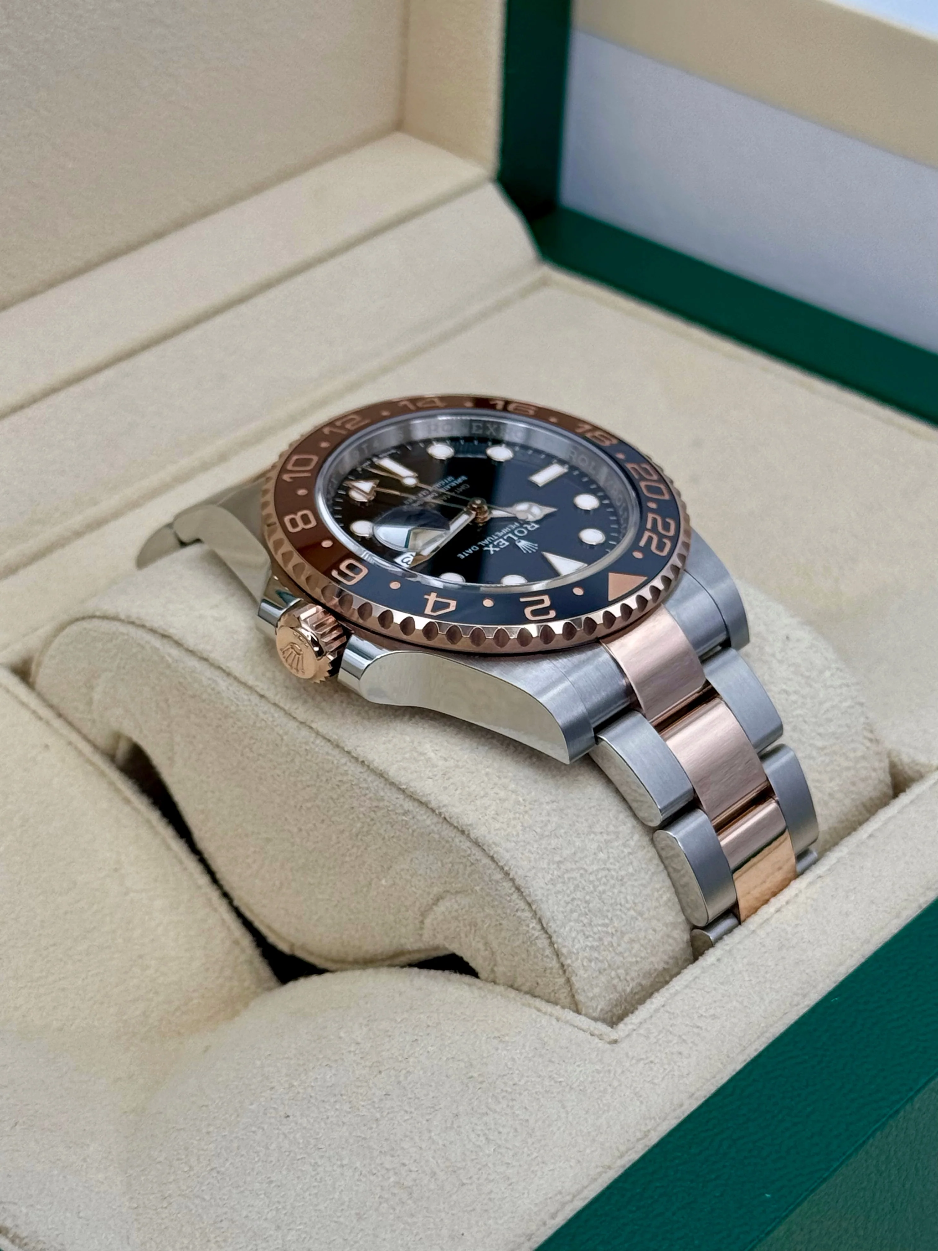 NEW 2024 Rolex GMT-Master II "Rootbeer" 40mm 126711CHNR Two-Tone - Image 7
