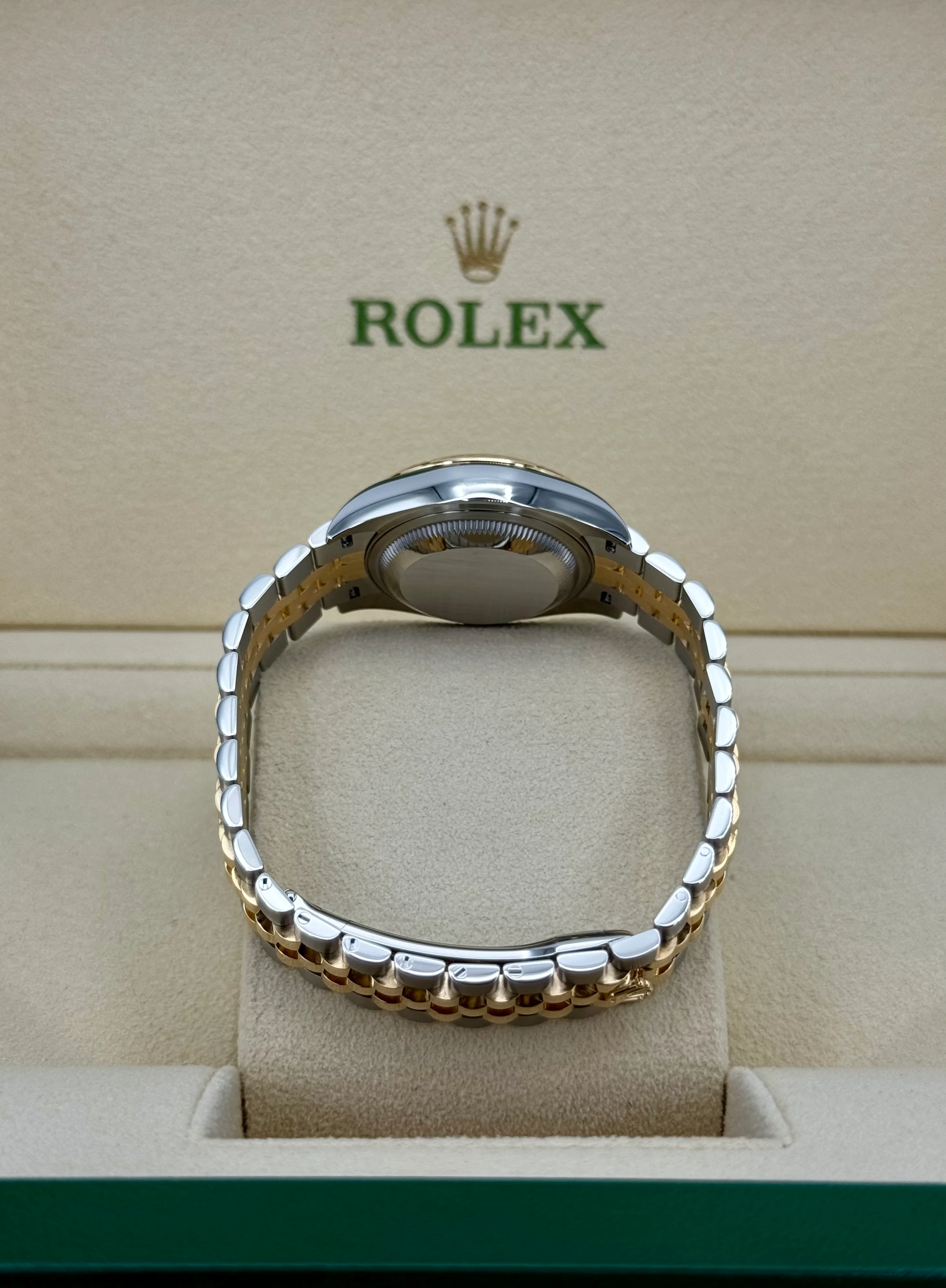 NEW 2024 Rolex Lady Datejust 28mm 279173 Jubilee Champagne Dial - Image 10