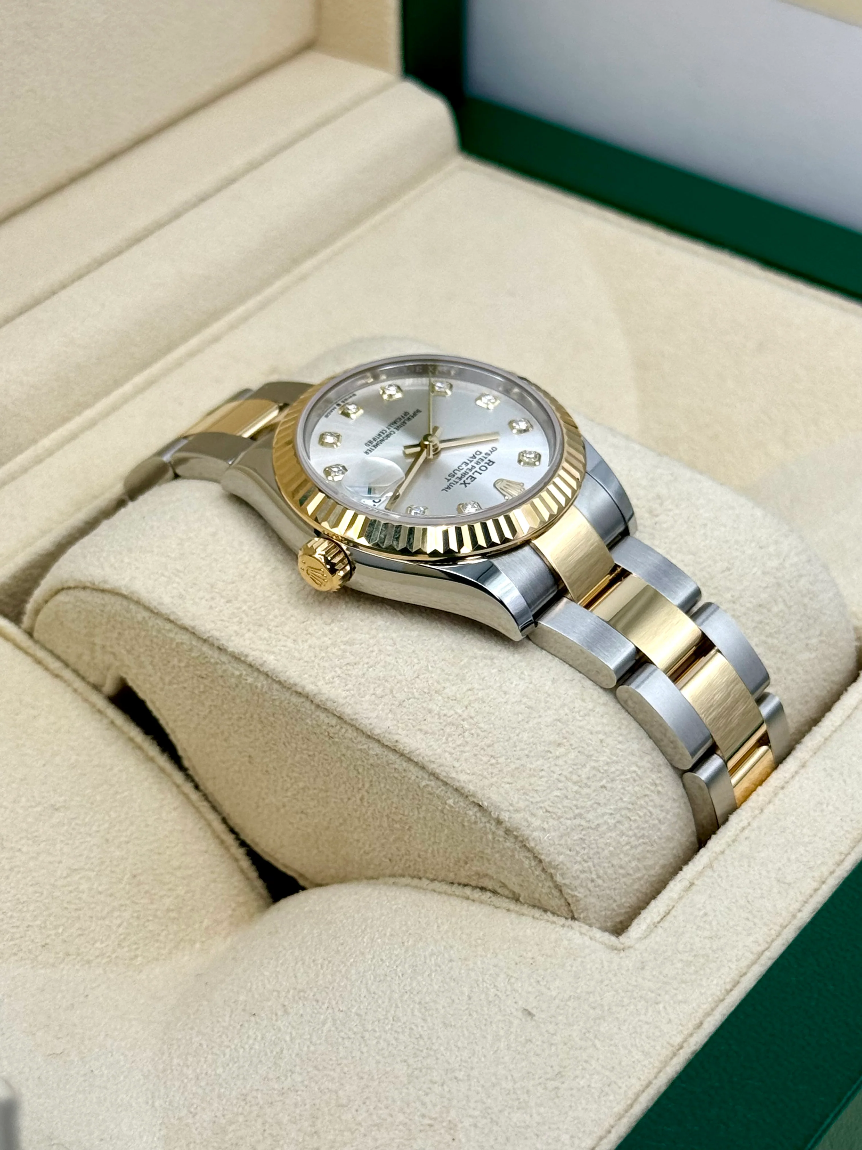 NEW 2025 Rolex Lady Datejust 31mm 278273 Two-Tone Silver Diamond Dial - Image 8