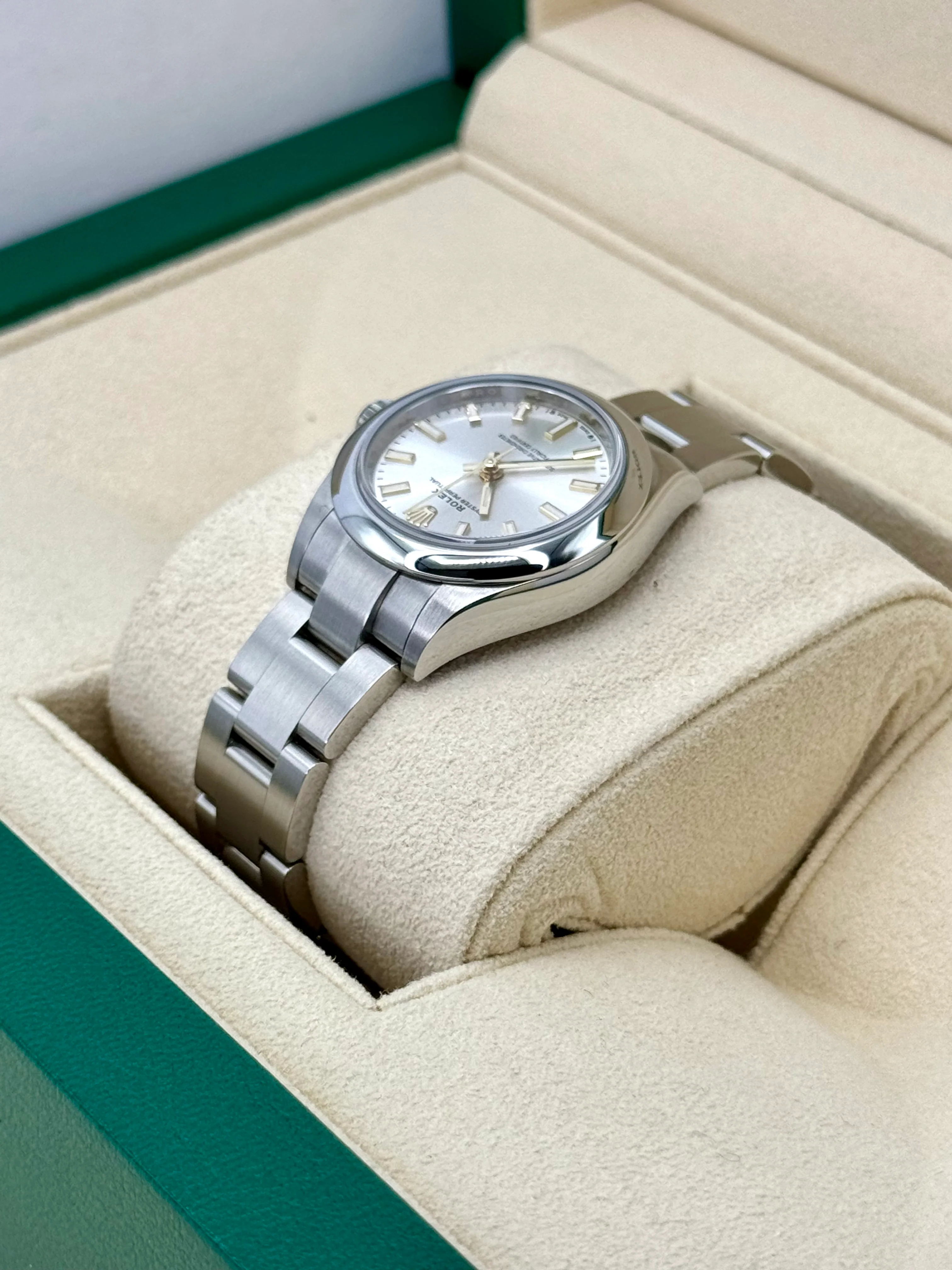 NEW 2024 Rolex Oyster Perpetual 28mm 276200 Silver Dial - Image 7