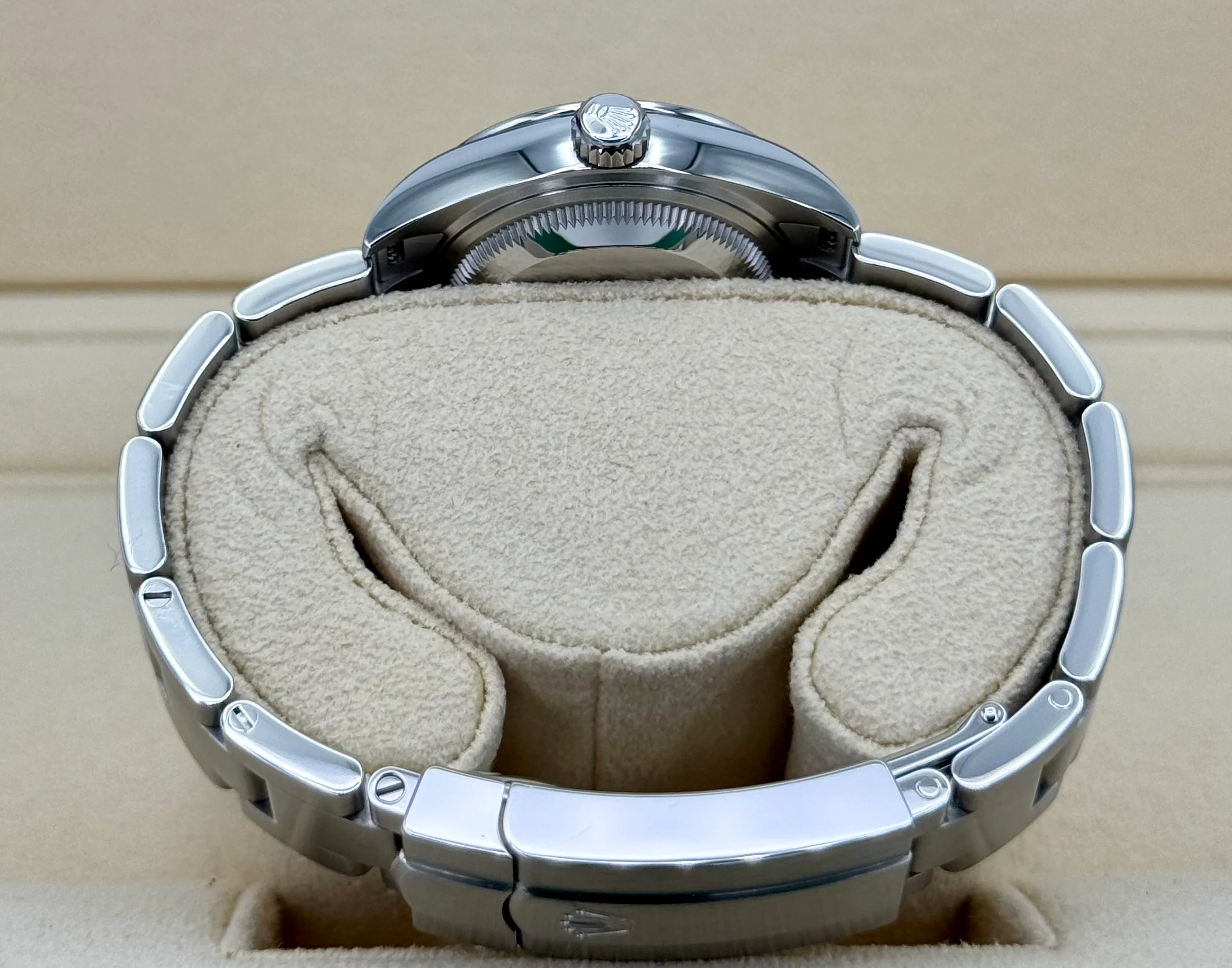 NEW 2024 Rolex Oyster Perpetual 28mm 276200 Silver Dial - Image 9