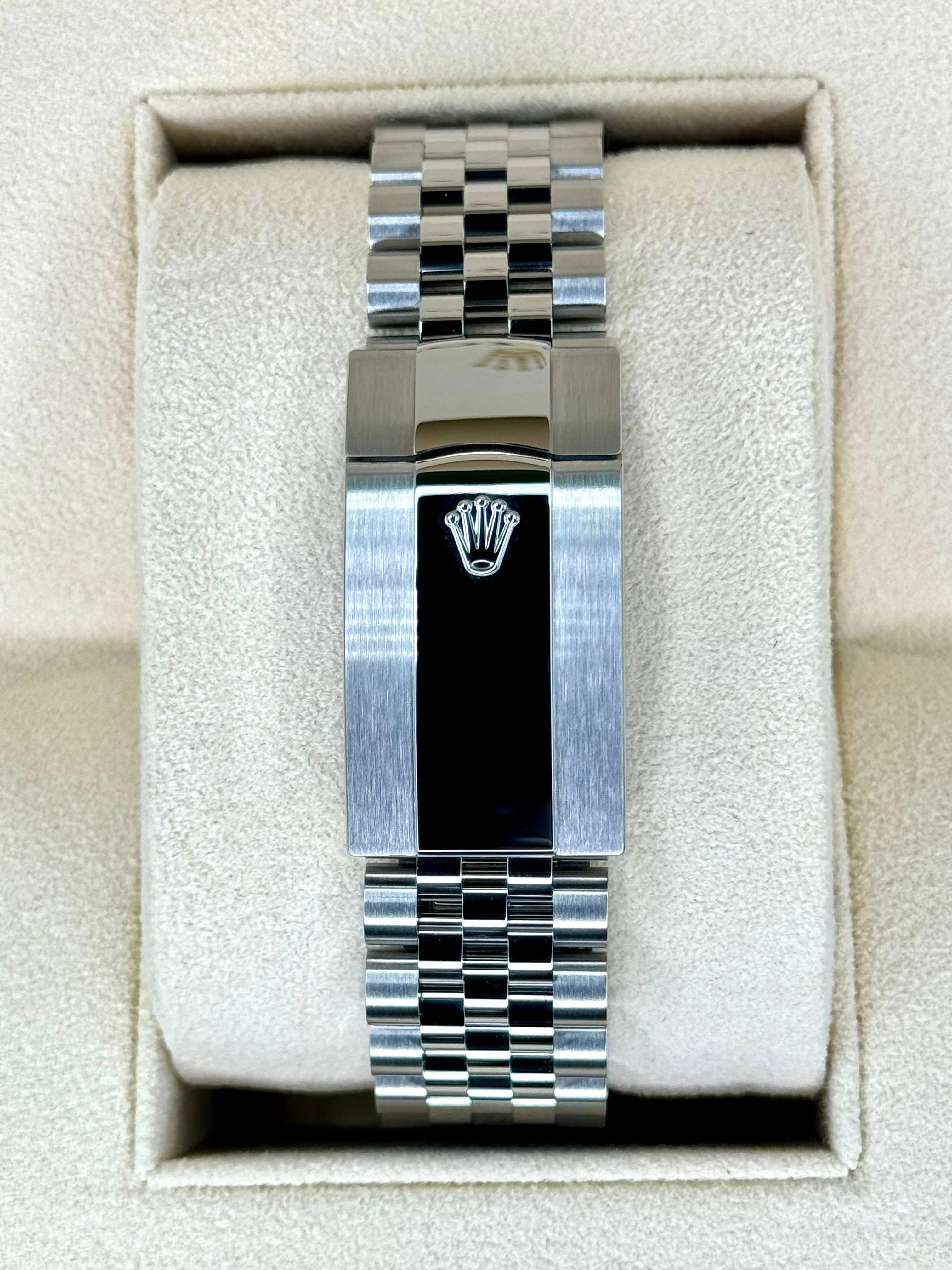 NEW 2024 Rolex Sky-Dweller 42mm 336934 Jubilee Blue Dial - Image 2