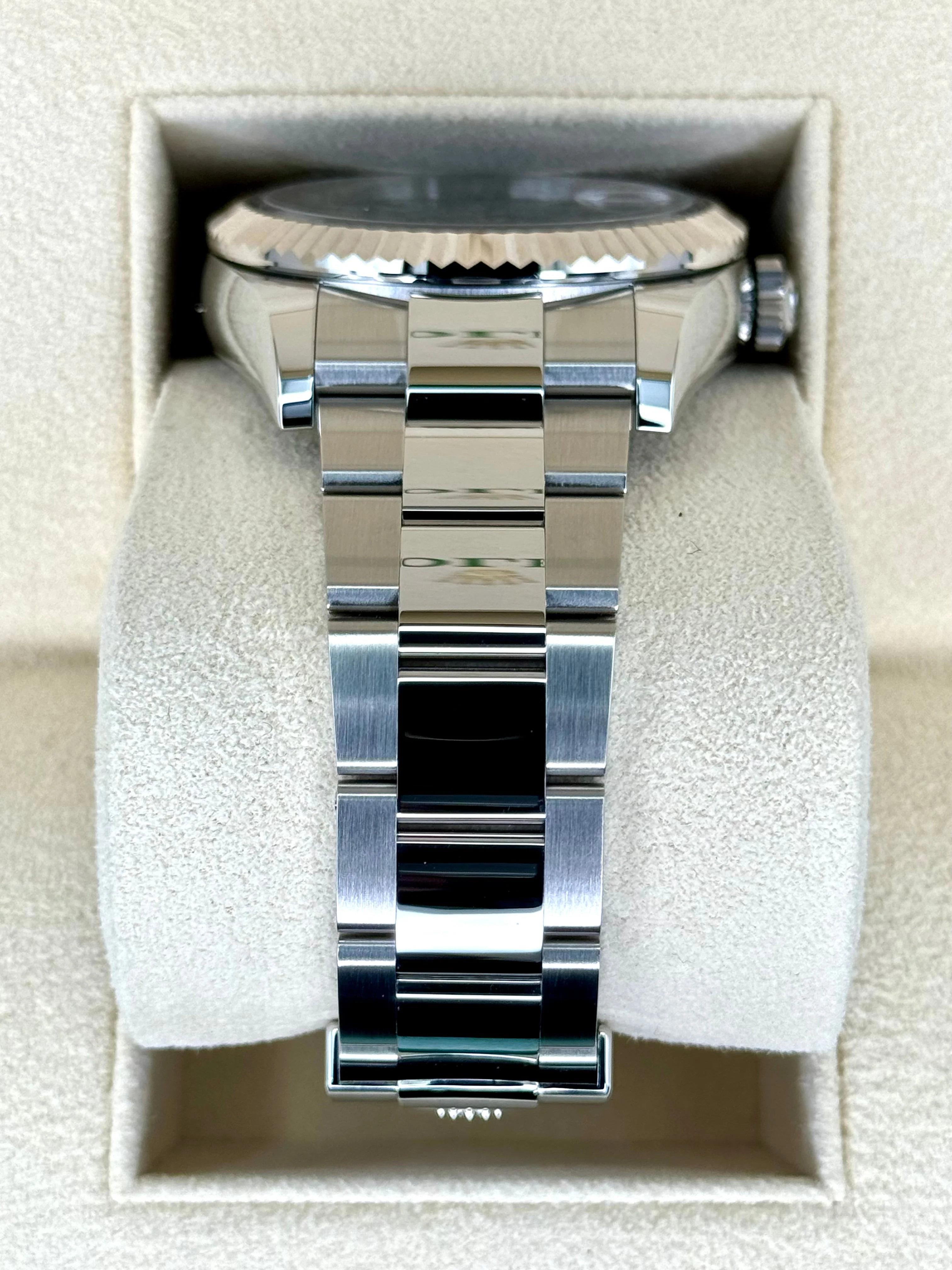 NEW 2024 Rolex Sky-Dweller 42mm 336934 Oyster Black Dial - Image 3