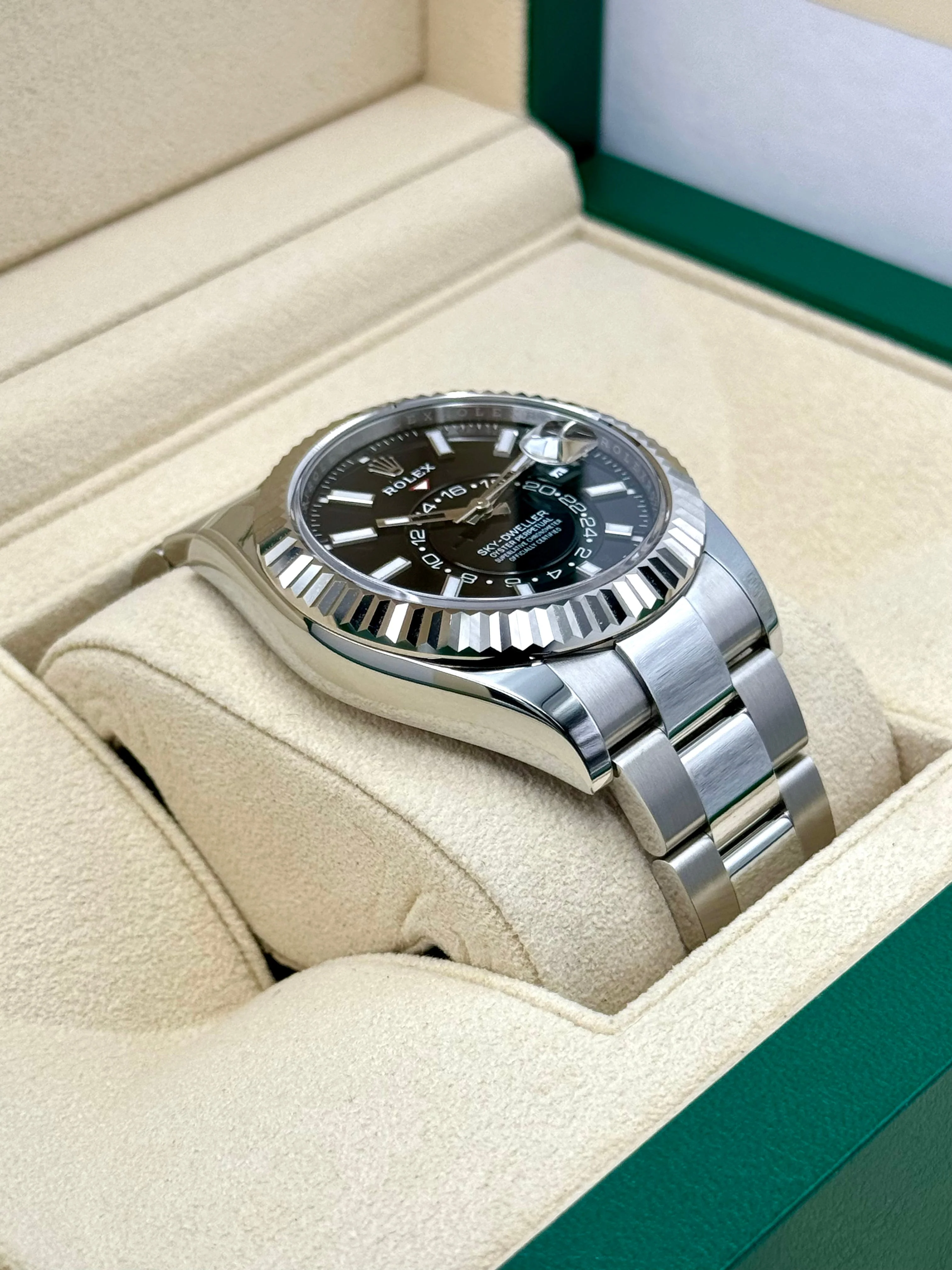 NEW 2024 Rolex Sky-Dweller 42mm 336934 Oyster Black Dial - Image 6