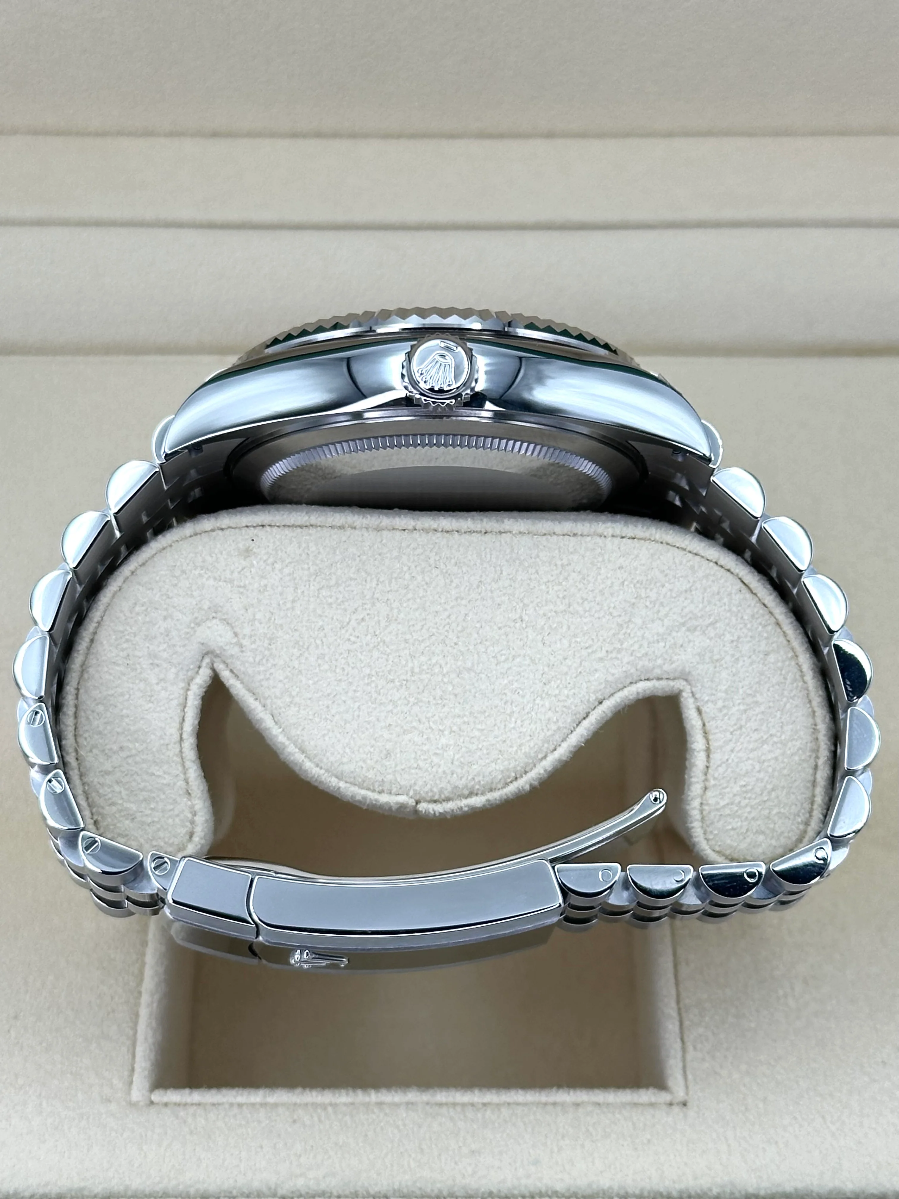 NEW 2024 Rolex Sky-Dweller 42mm 336934 Jubilee Blue Dial - Image 10
