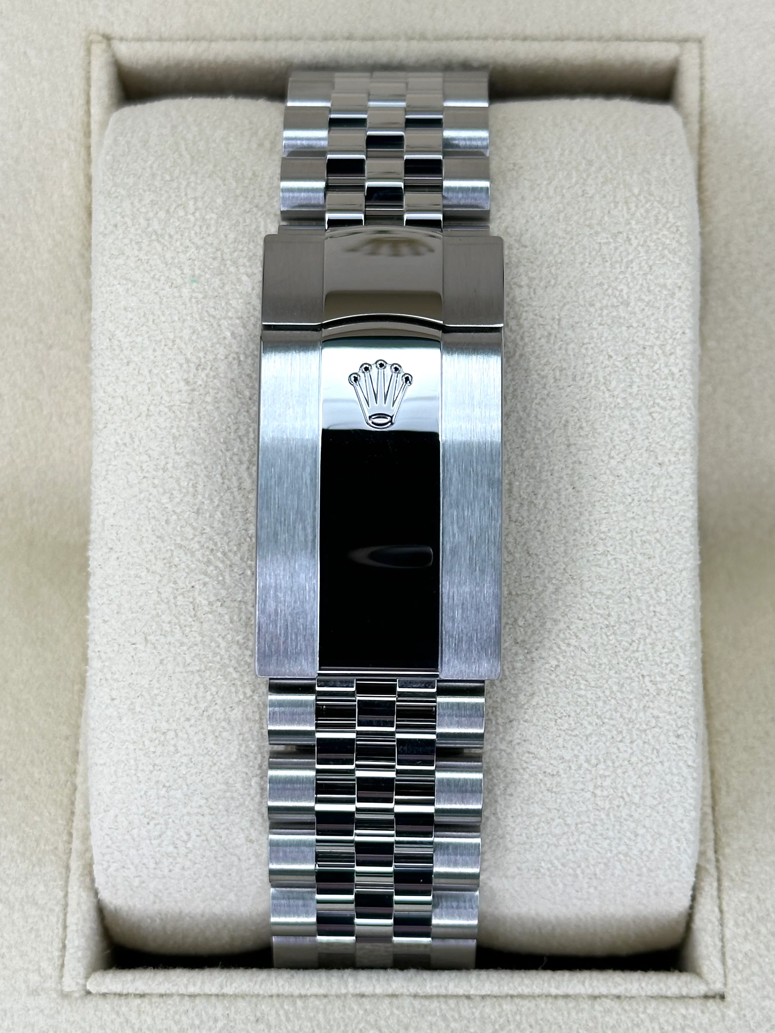 NEW 2024 Rolex Sky-Dweller 42mm 336934 Jubilee Blue Dial - Image 2