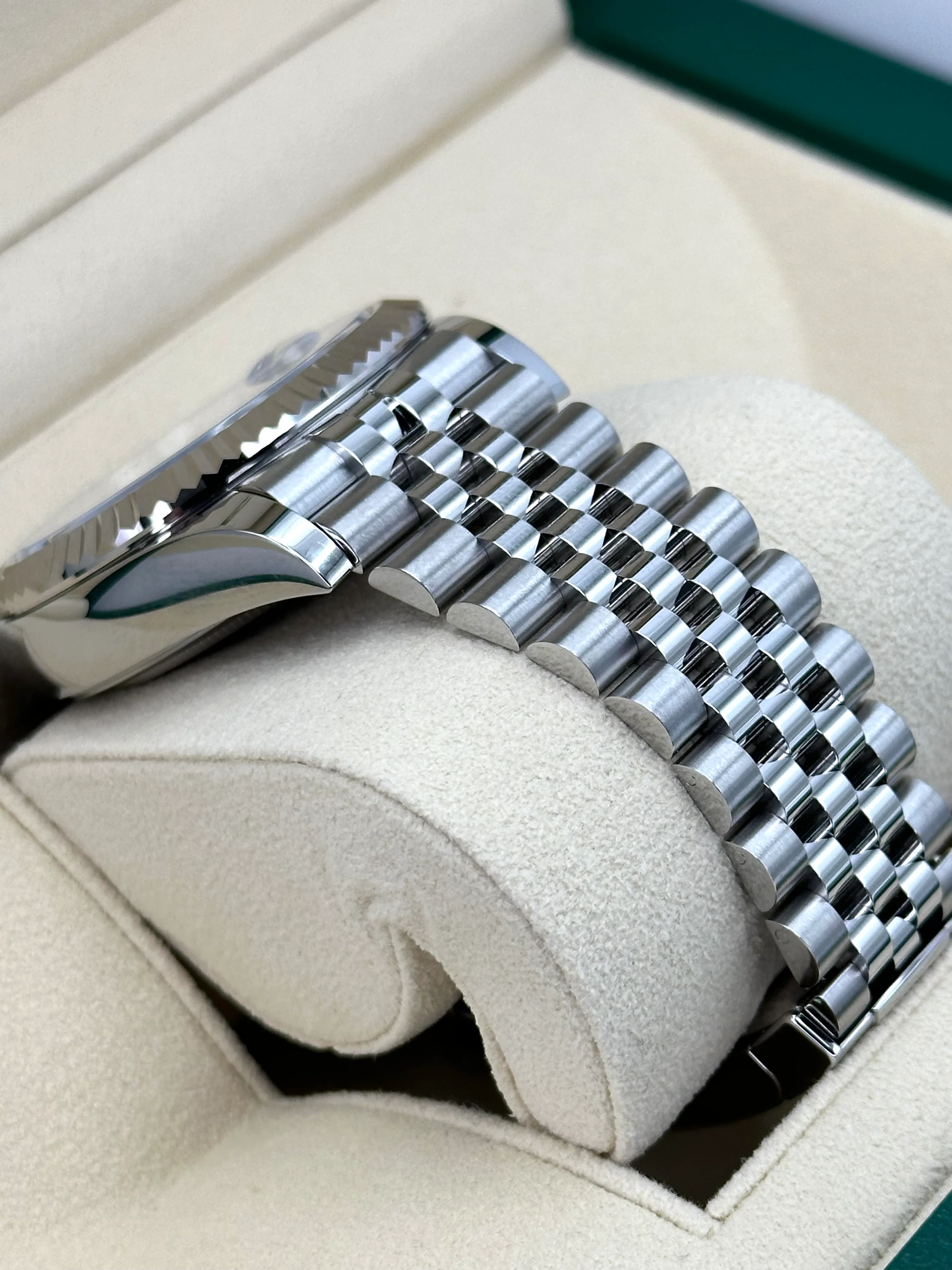 NEW 2024 Rolex Sky-Dweller 42mm 336934 Jubilee Blue Dial - Image 6