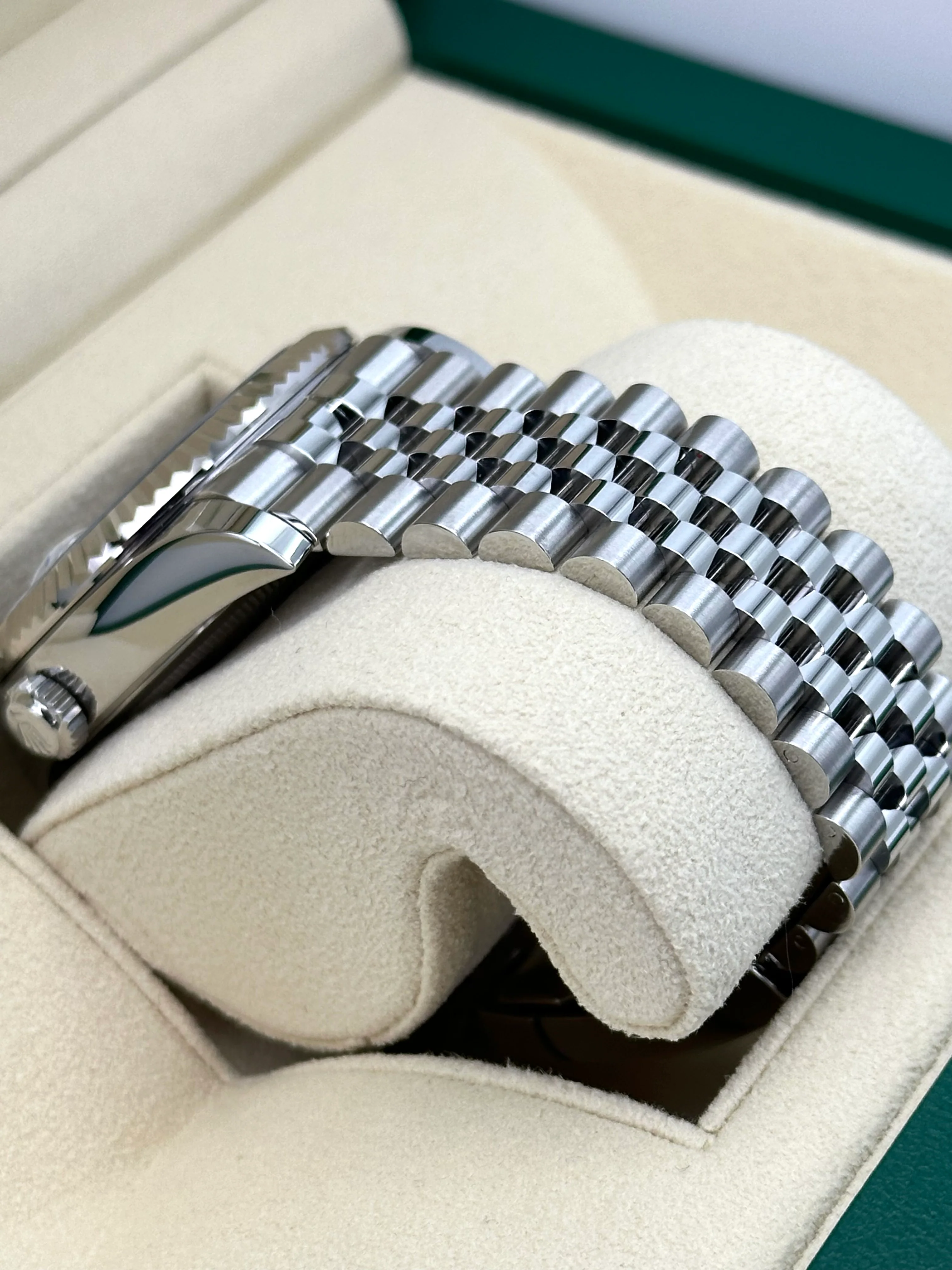 NEW 2024 Rolex Sky-Dweller 42mm 336934 Jubilee Blue Dial - Image 8