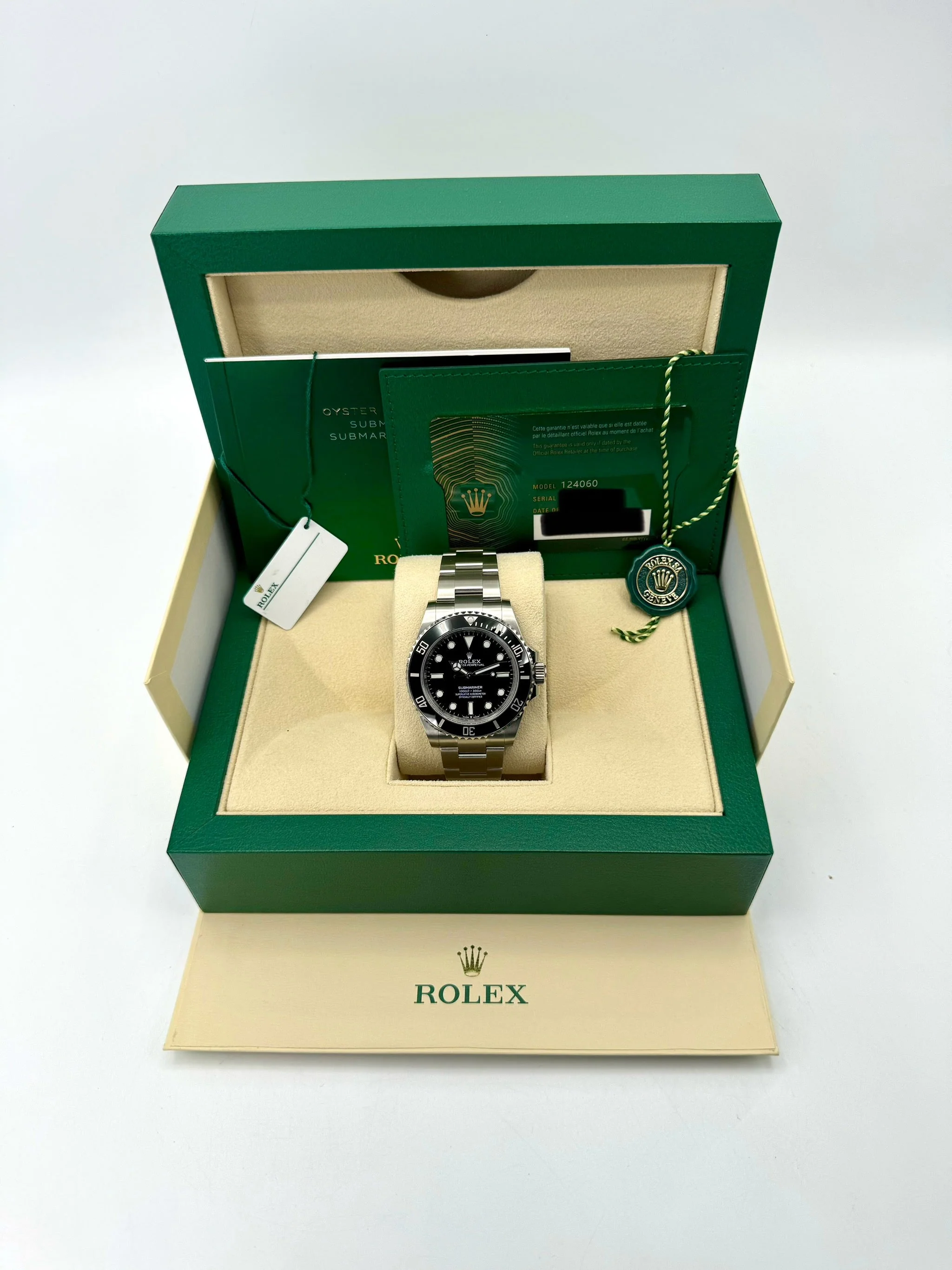 NEW 2024 Rolex Submariner 41mm 124060 Stainless Steel Black Dial - Image 10