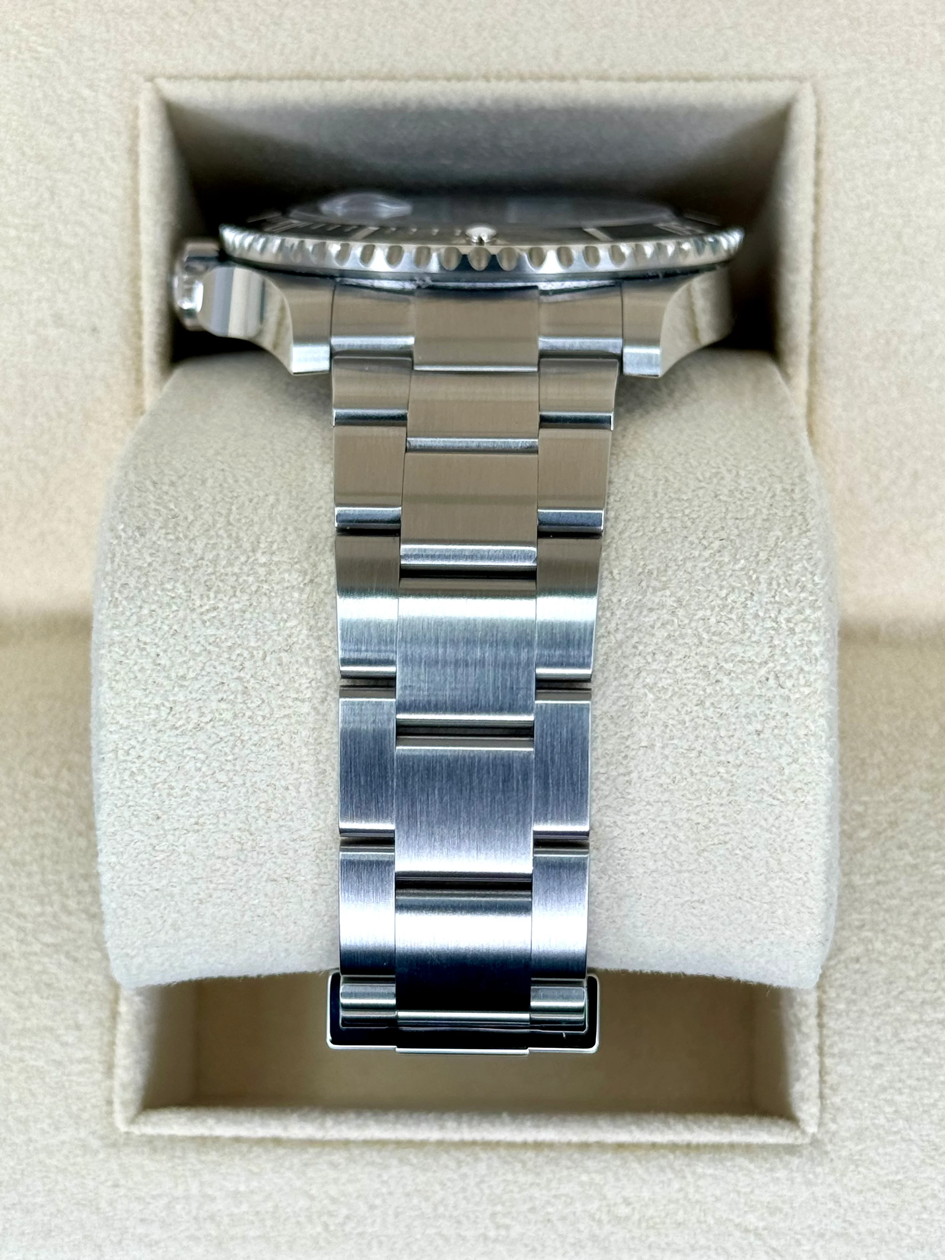 NEW 2024 Rolex Submariner 41mm 126610LN Stainless Steel Black Dial - Image 4
