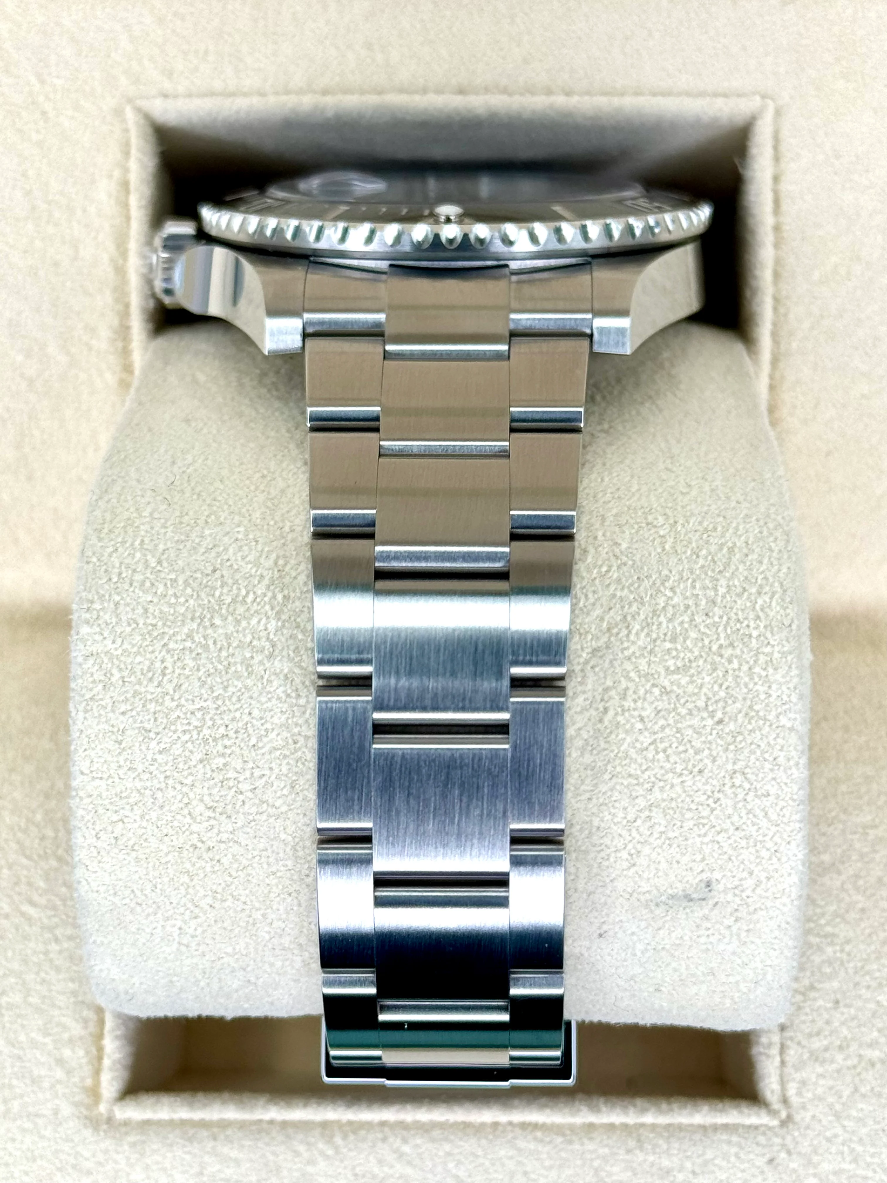 NEW 2024 Rolex Submariner 41mm 126610LN Stainless Steel Black Dial - Image 4