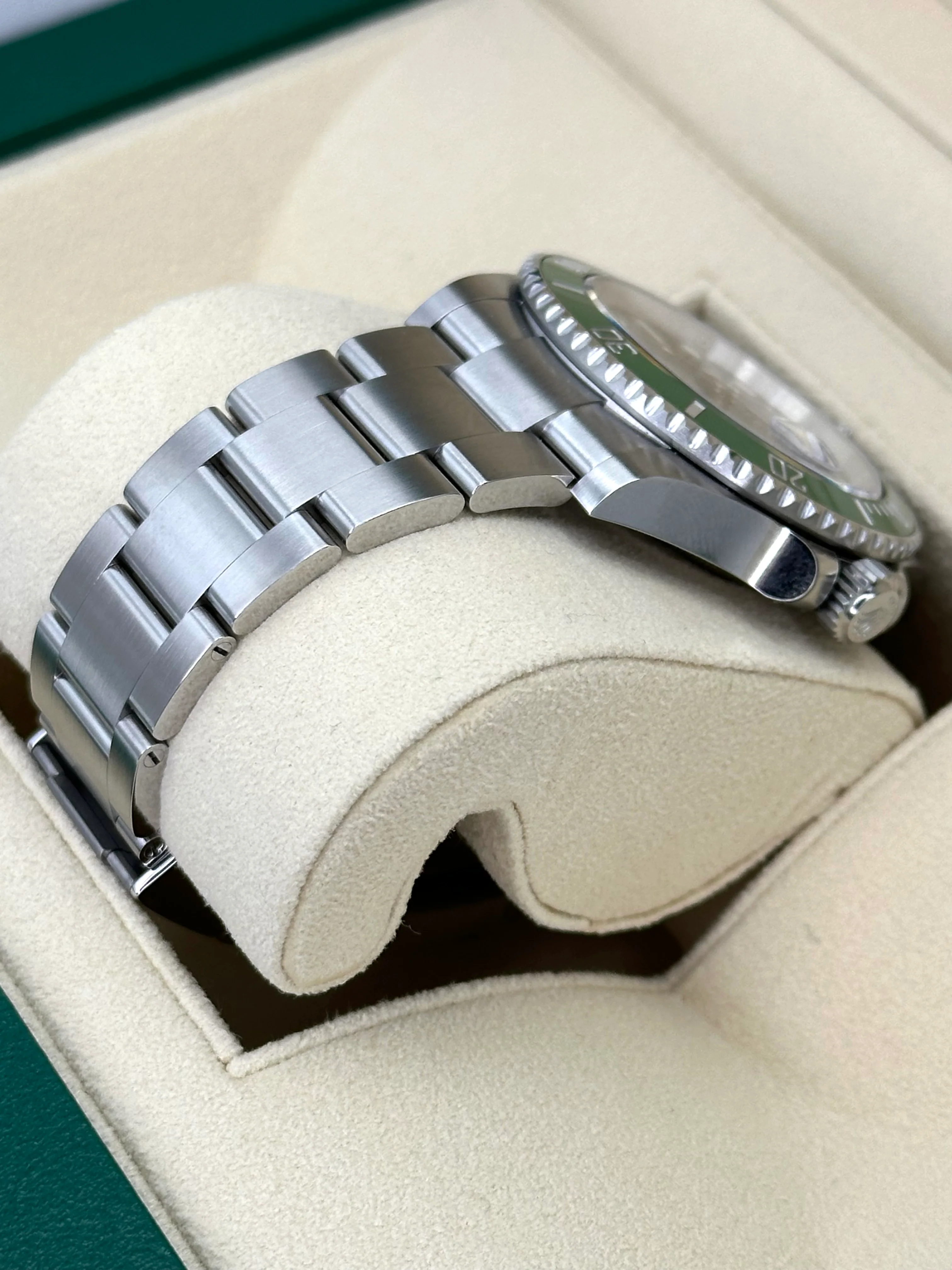 NEW 2024 Rolex Submariner "Starbucks" 41mm 126610LV Black Dial - Image 5