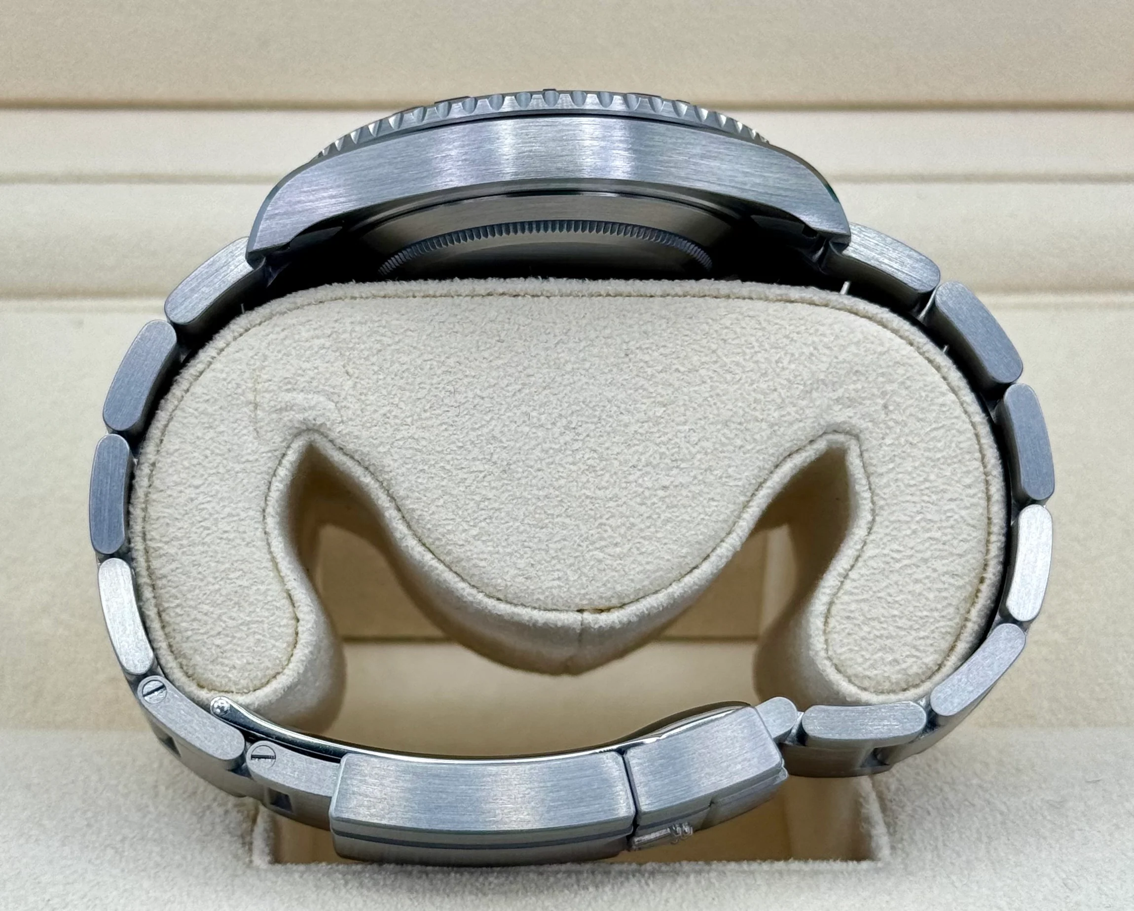 NEW 2024 Rolex Yacht-Master 42mm 226627 Titanium - Image 10