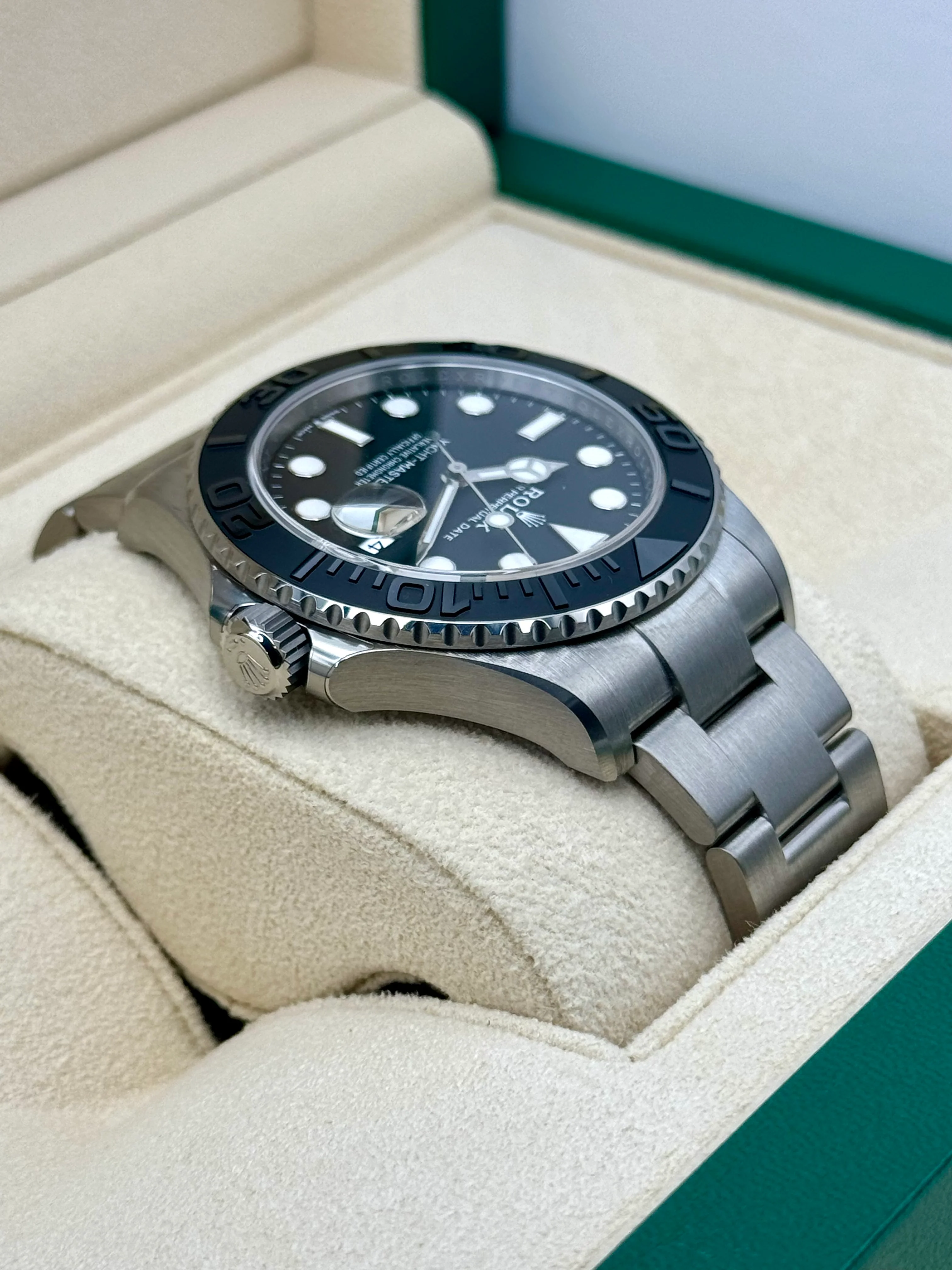 NEW 2024 Rolex Yacht-Master 42mm 226627 Titanium - Image 8