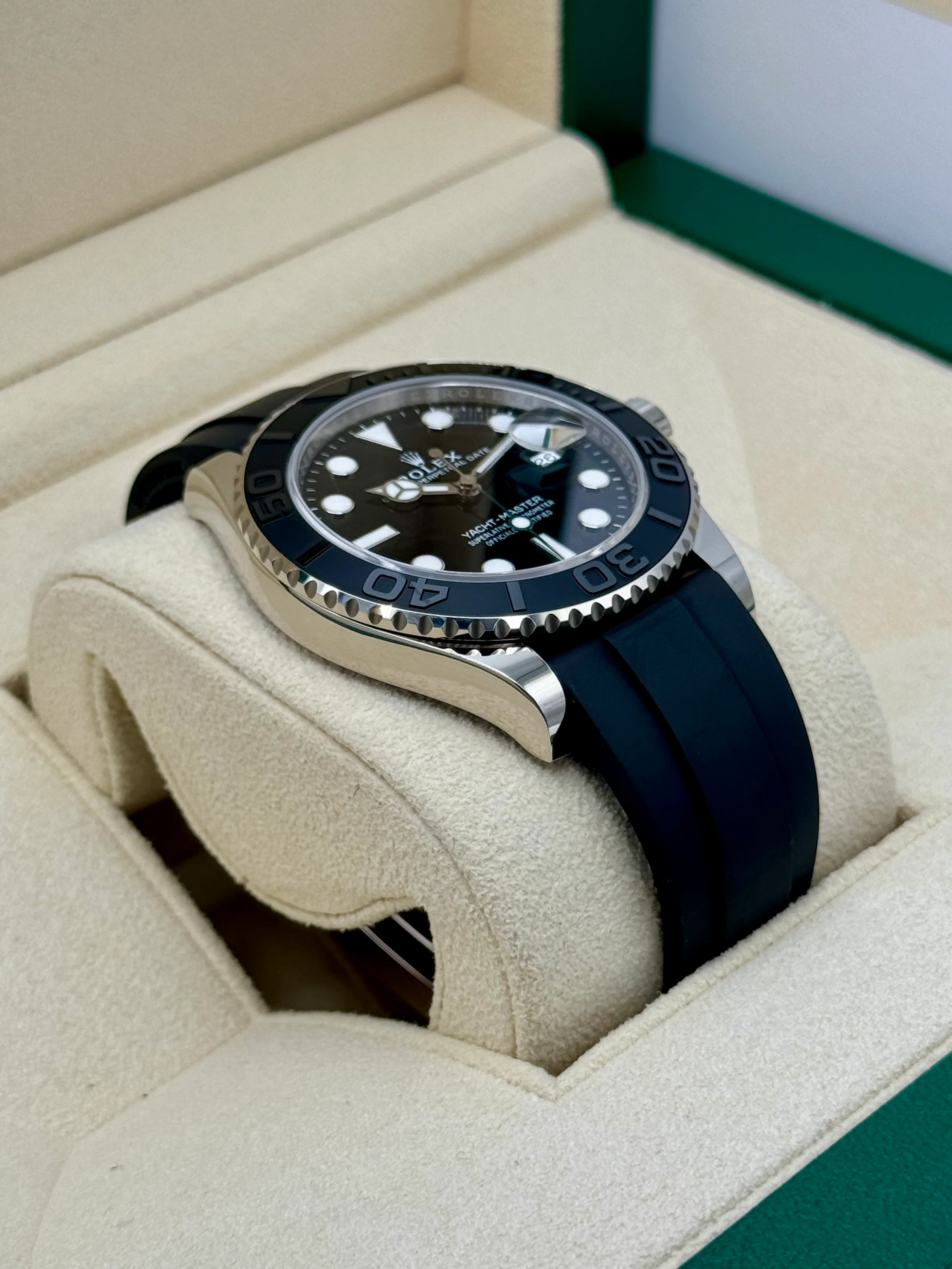 NEW 2024 Rolex Yacht-Master 42mm 226659 White Gold Oysterflex Black Dial - Image 6