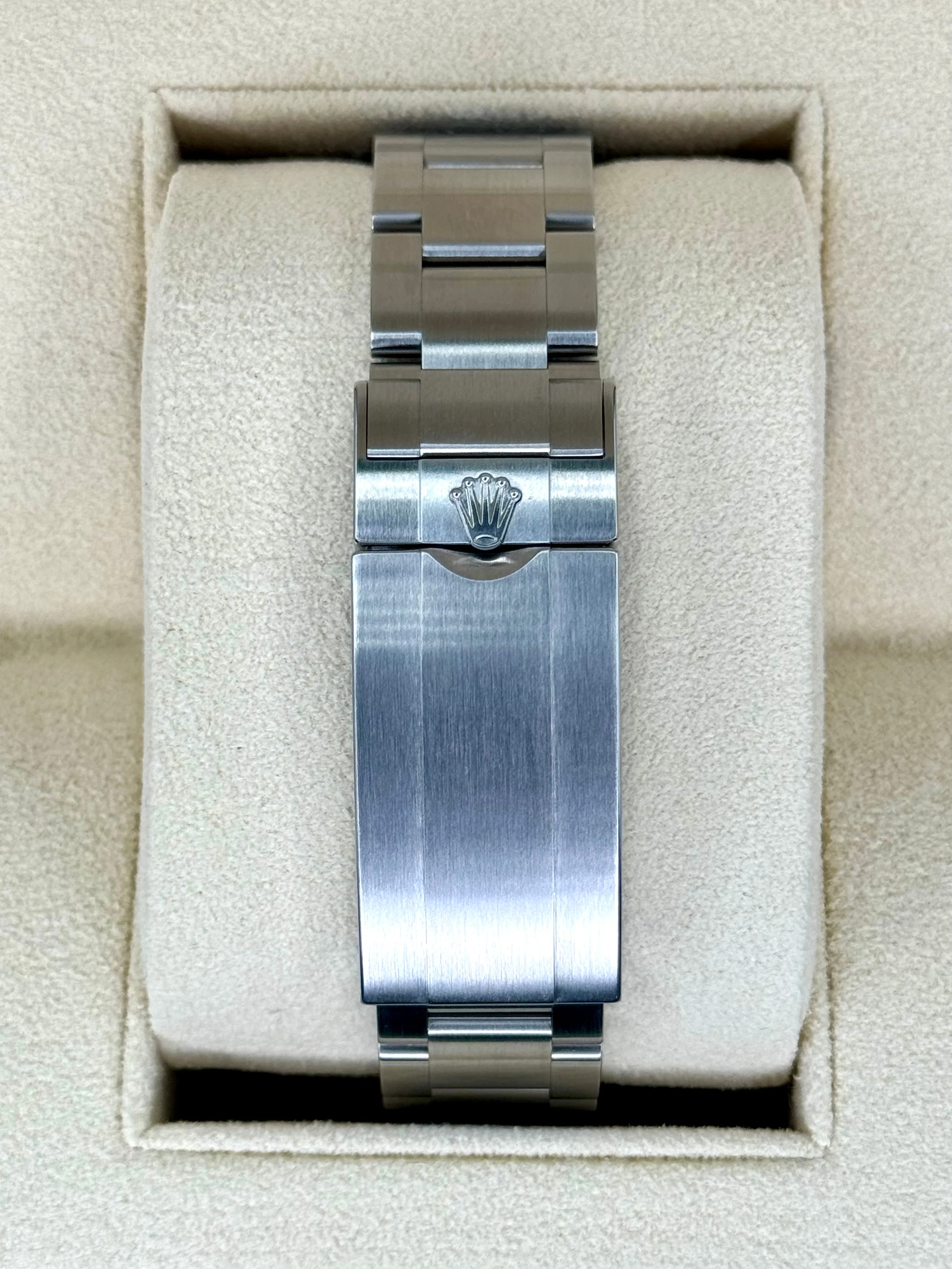 NEW 2024 Rolex Submariner 41mm 126610LN Stainless Steel Black Dial - Image 2