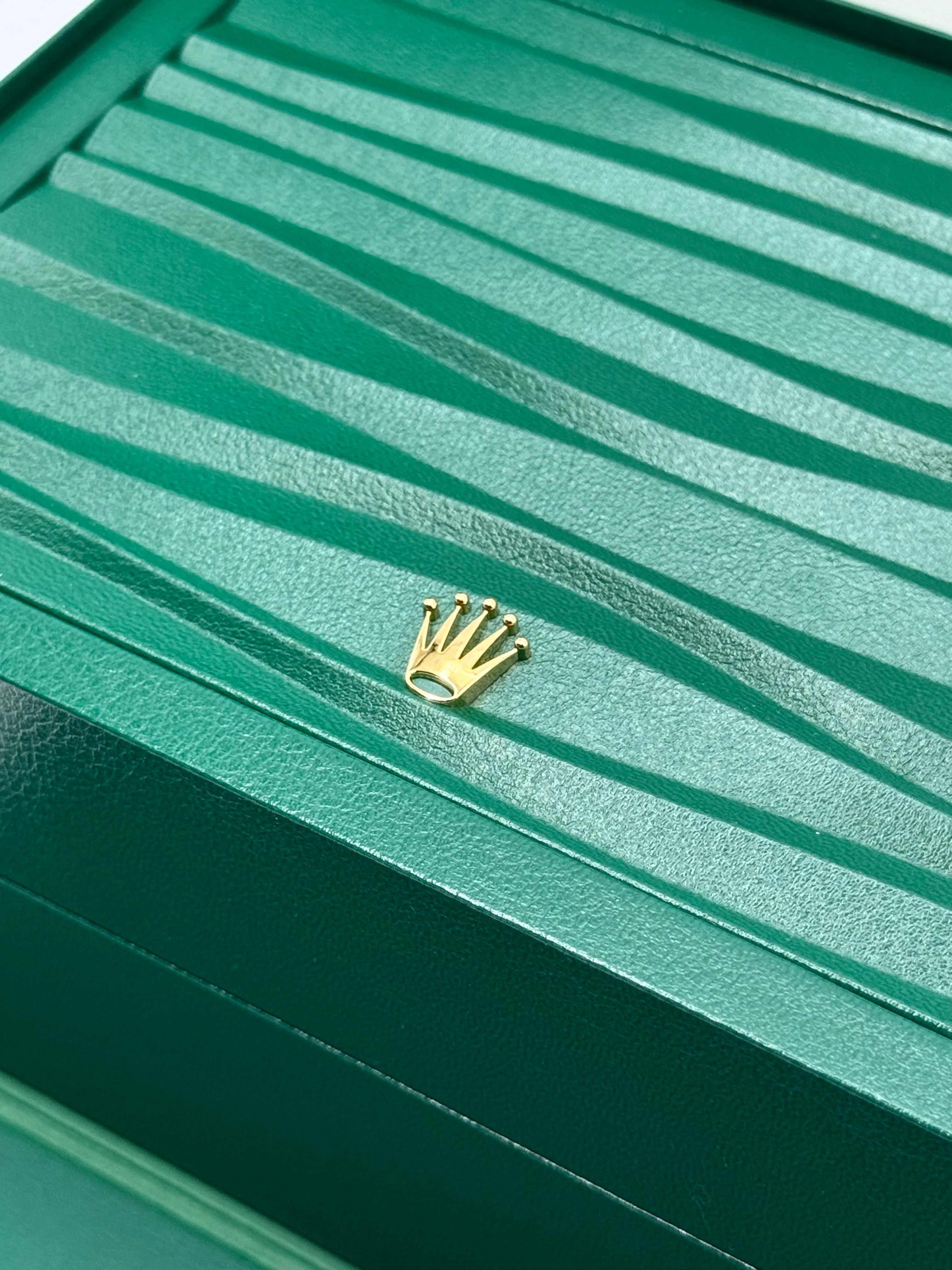 NEW 2025 100% Authentic Rolex Medium Box 53491.8071 - Image 3