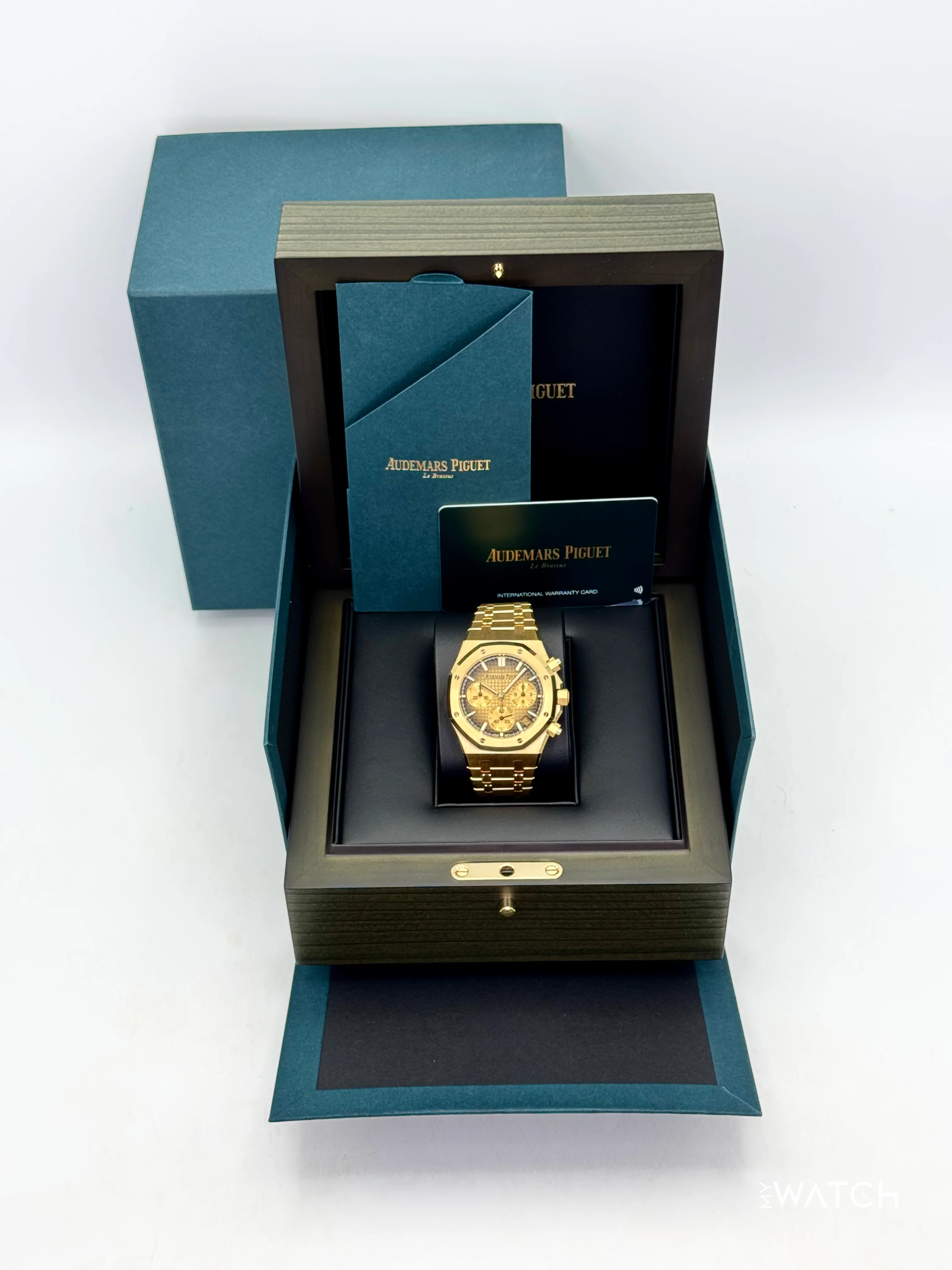 NEW 2025 Audemars Piguet Royal Oak Chronograph 41mm 26240BA Gold Dial - Image 10
