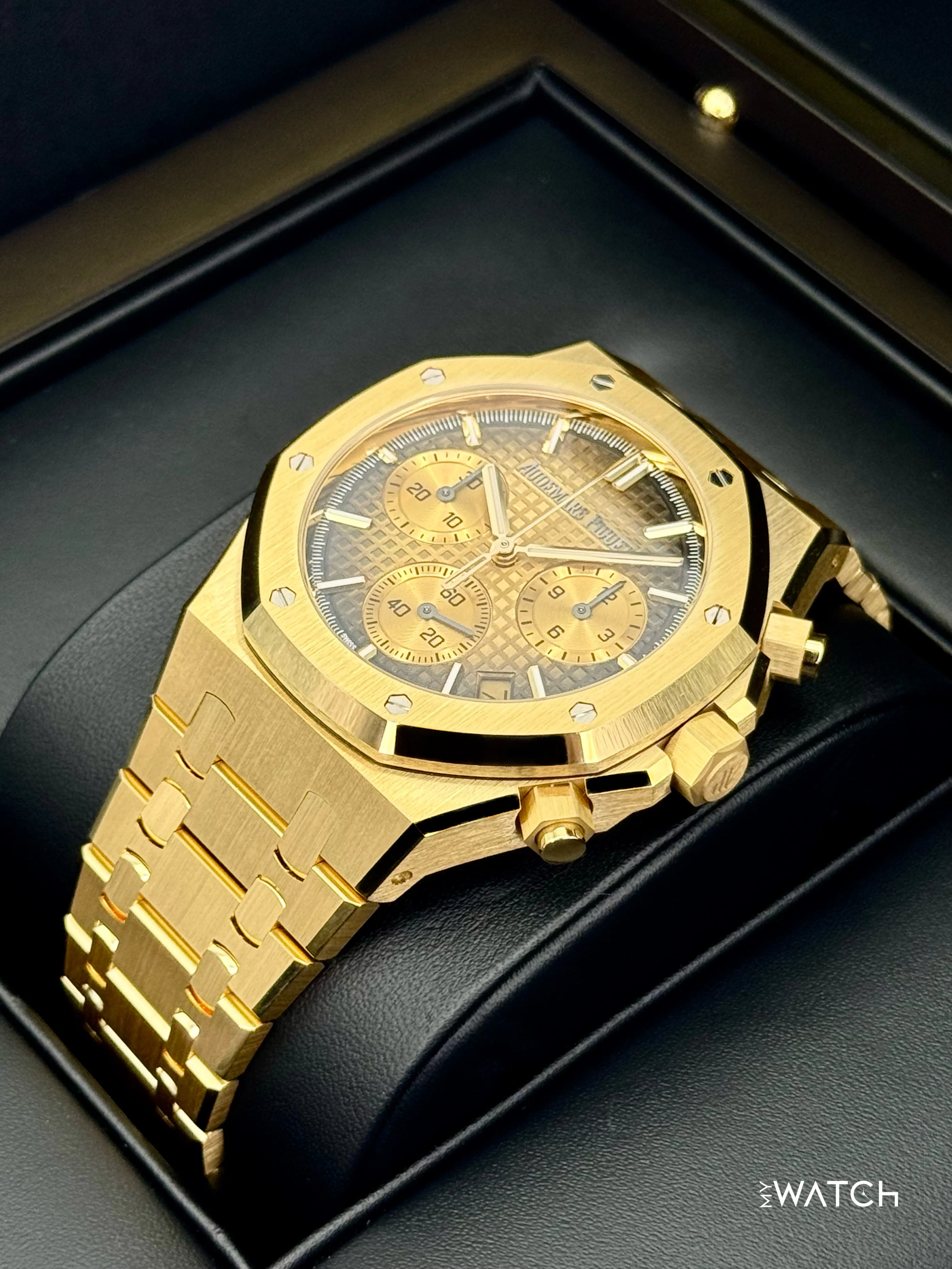 NEW 2025 Audemars Piguet Royal Oak Chronograph 41mm 26240BA Gold Dial - Image 5