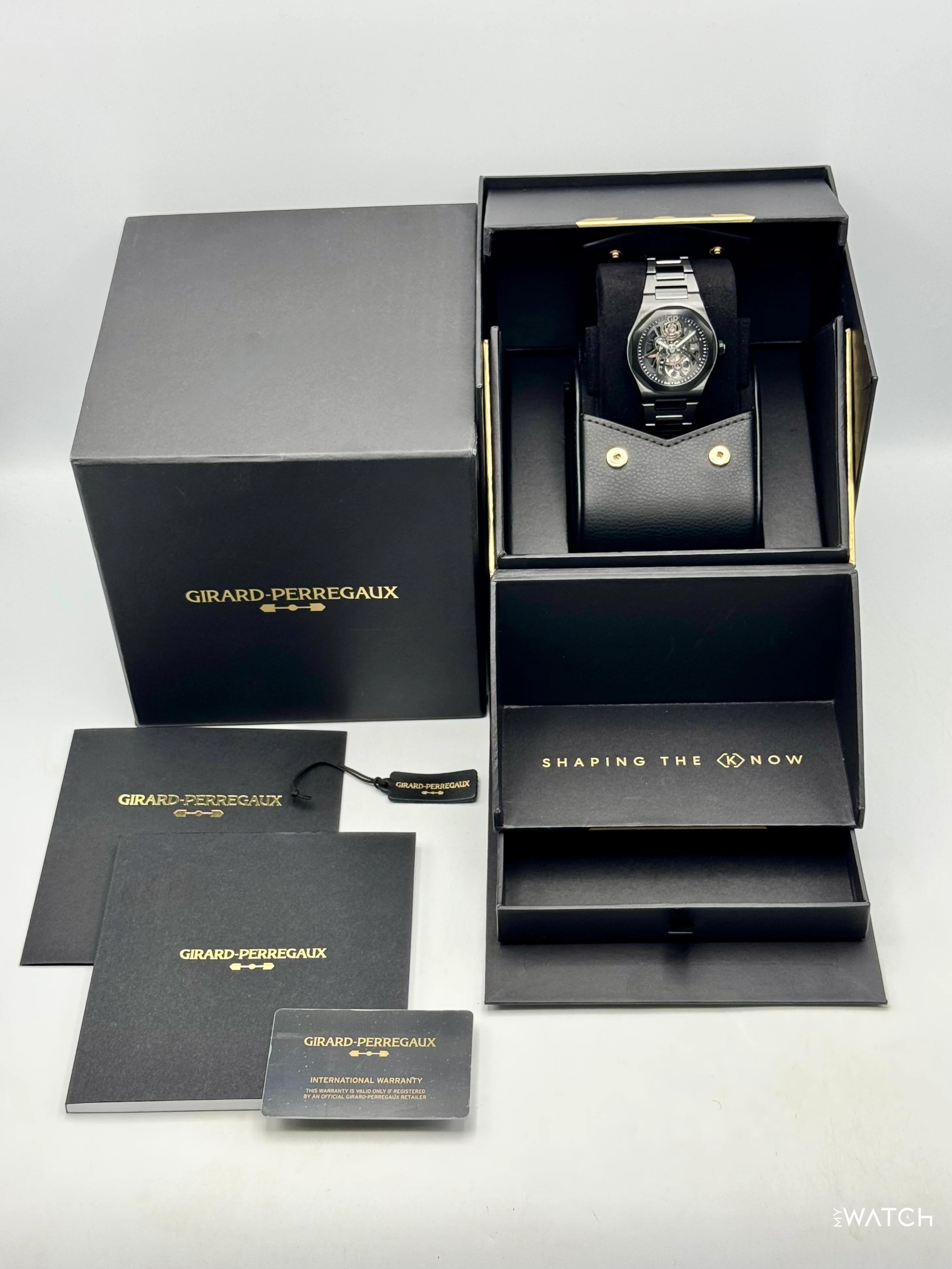 NEW 2025 Girard-Perregaux Laureato 42mm 81015-32-001-32A Black Skeleton Dial - Image 12