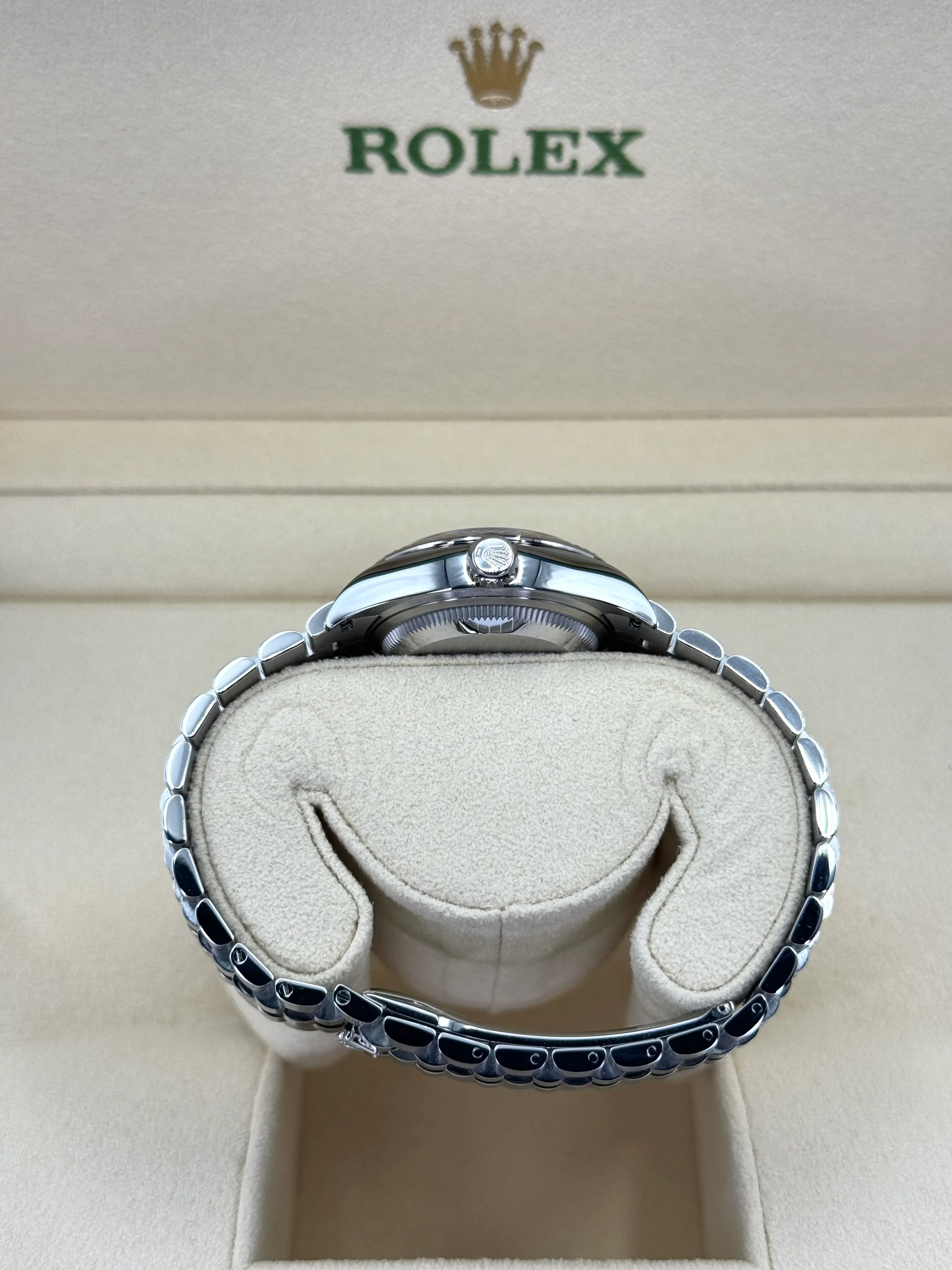 NEW 2025 Lady Datejust 28mm 279174 Stainless Steel Jubilee Pink Dial - Image 9