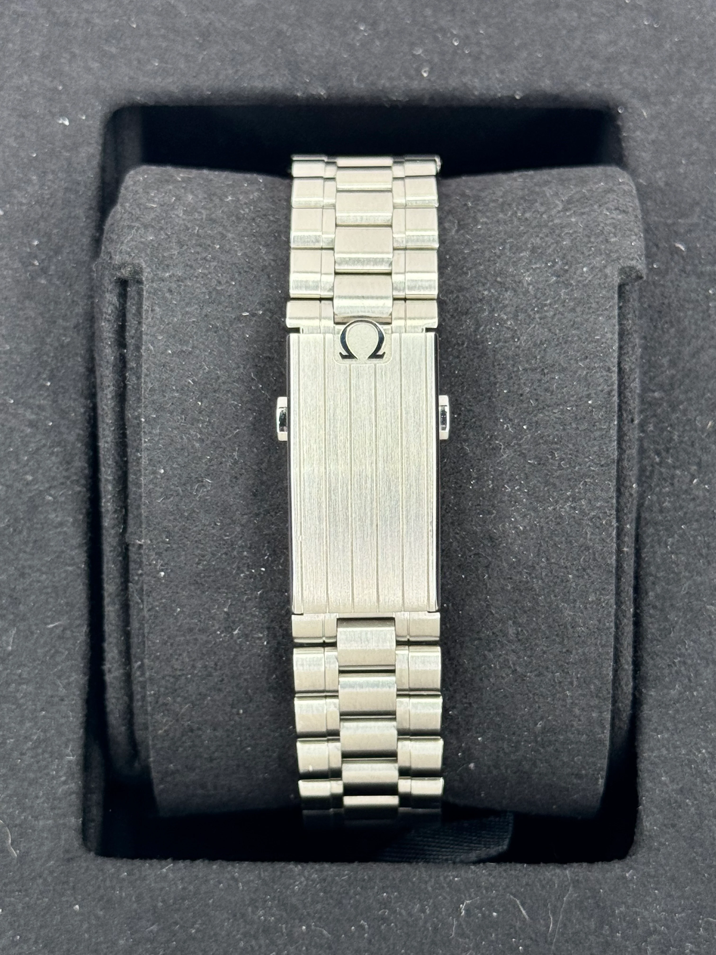 NEW 2025 Omega 42mm 310.30.42.50.01.001 Speedmaster Moonwatch - Image 2