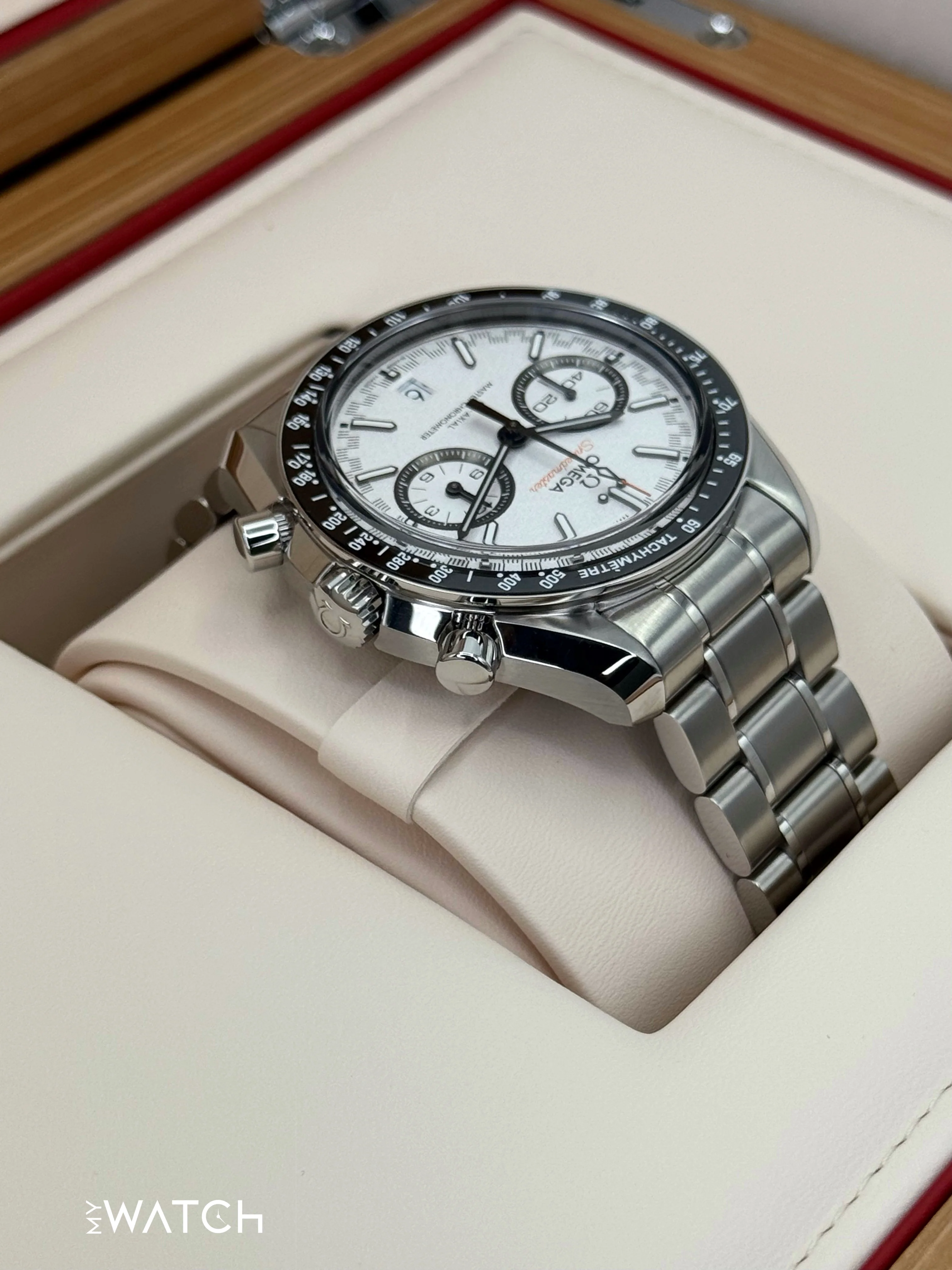 NEW 2025 Omega Speeedmaster Racing 44.2mm 329.30.44.51.04.001 White Dial - Image 8