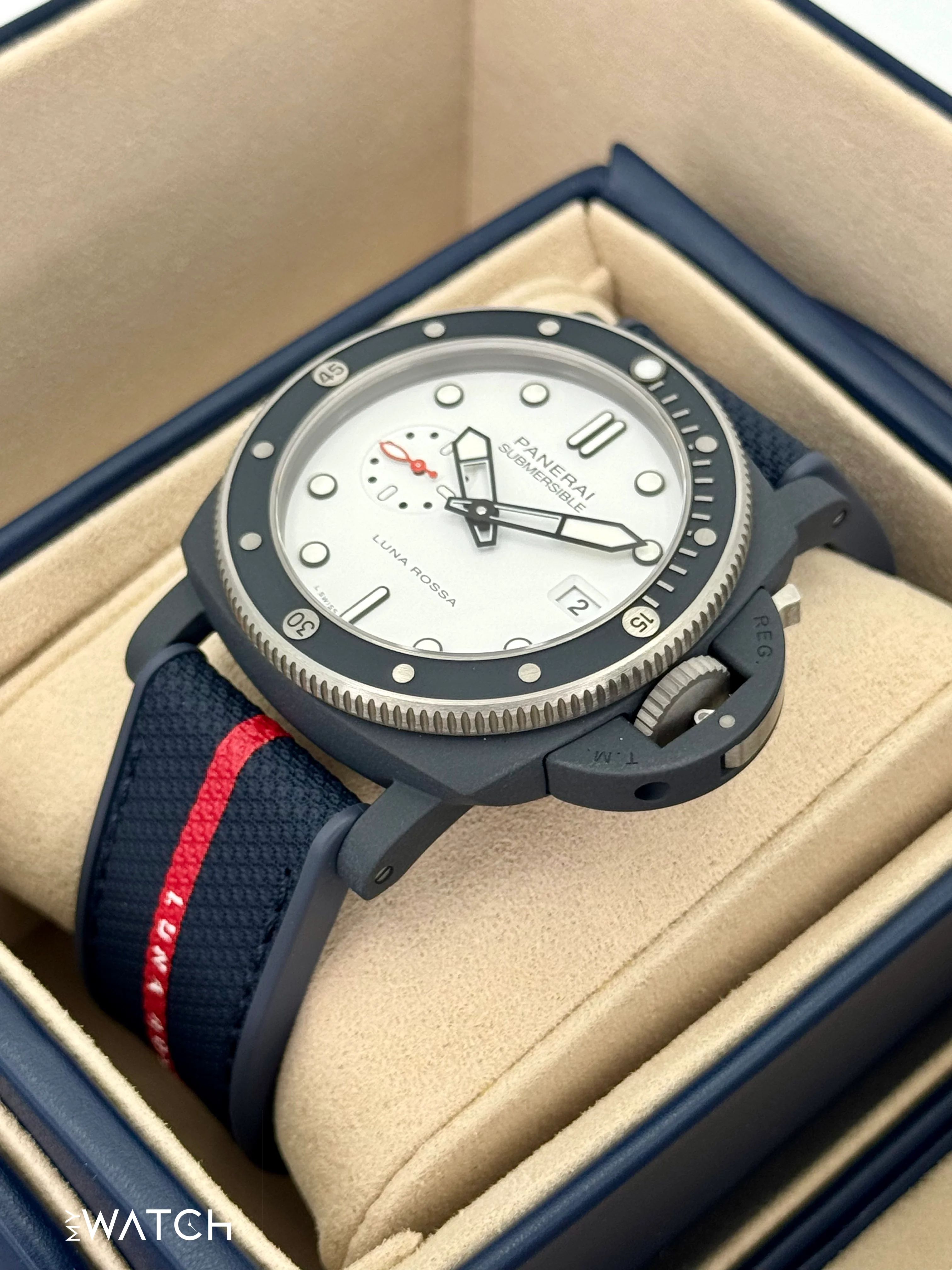 NEW 2025 Panerai Quarantaquattro 44mm PAM01543 Ceramic White Dial - Image 6