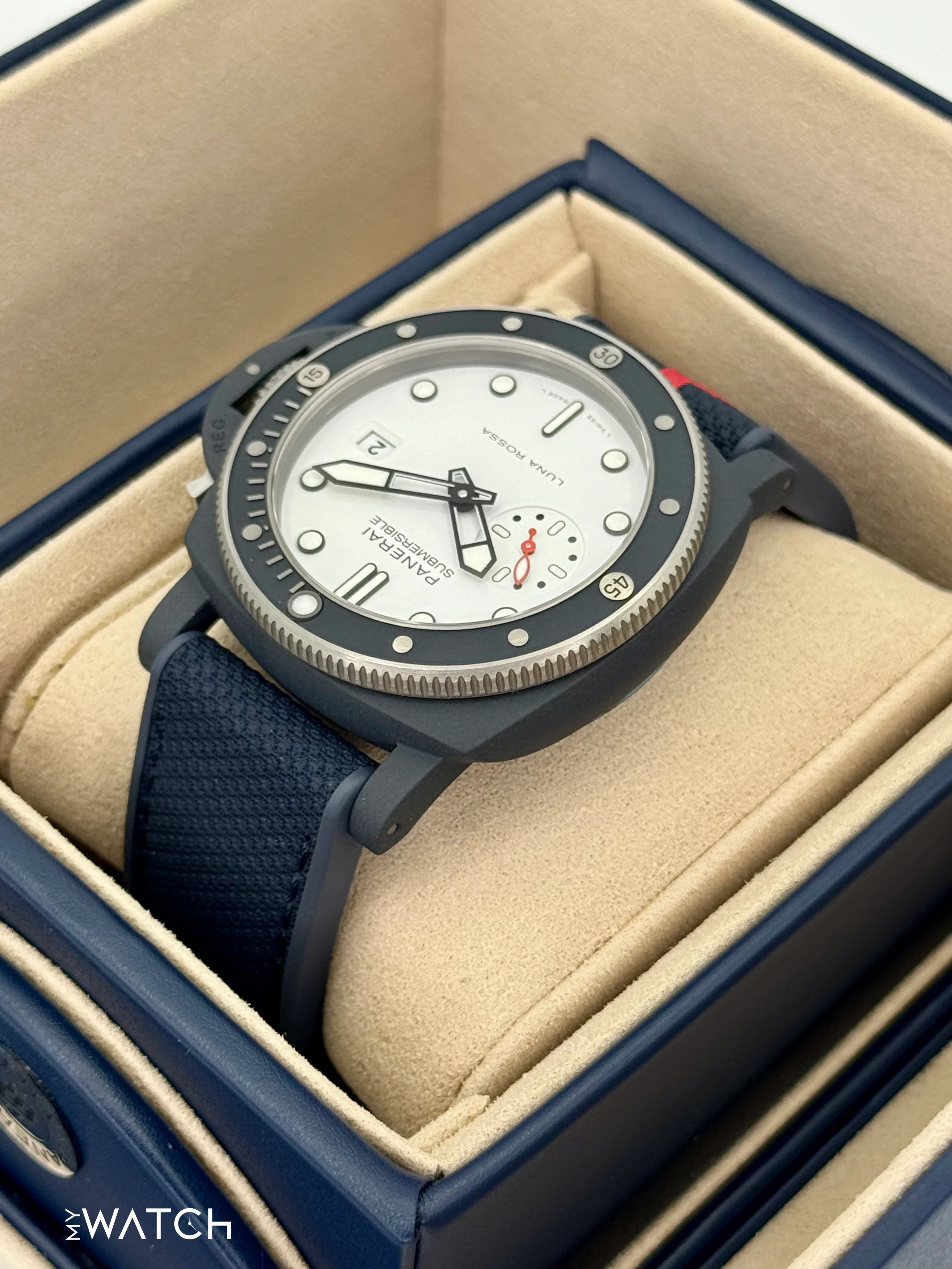 NEW 2025 Panerai Quarantaquattro 44mm PAM01543 Ceramic White Dial - Image 7