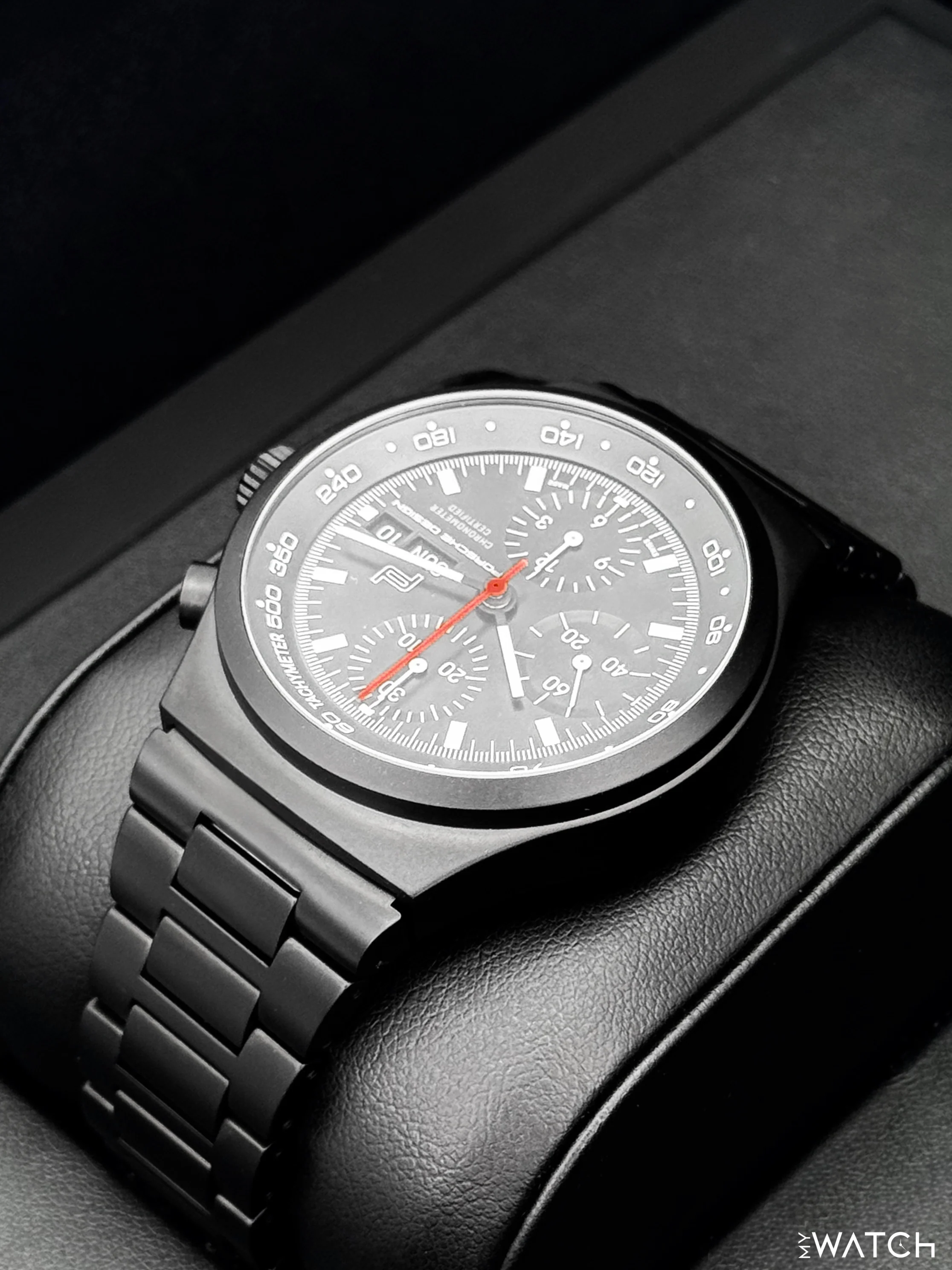 NEW 2025 Porsche Design Numbered Edition 41mm 6043.7.01.001.01.5 Titanium Black Dial - Image 7