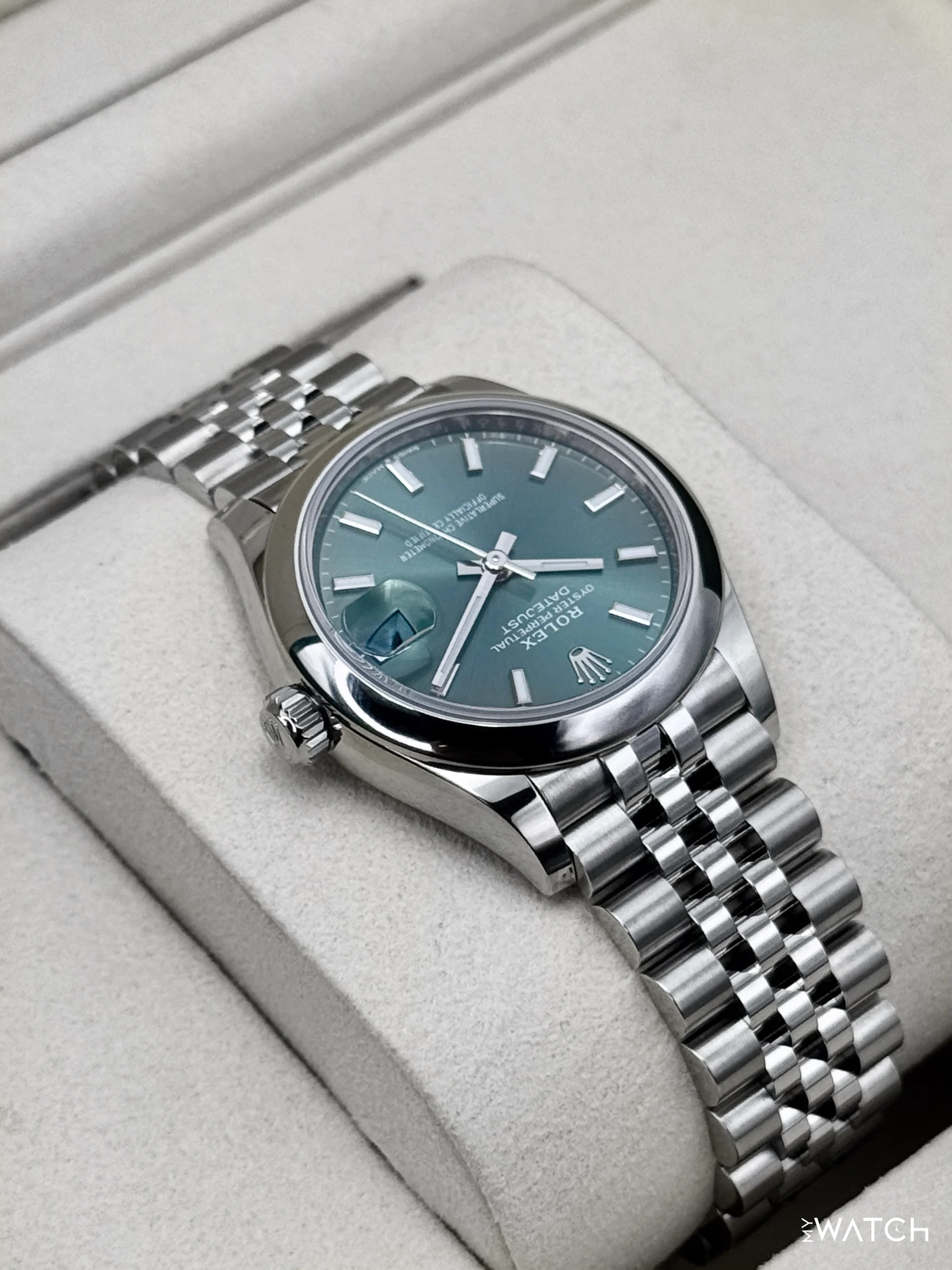 NEW 2025 Rolex Datejust 31mm 278240 Stainless Steel Jubilee Mint Green Dial - Image 8