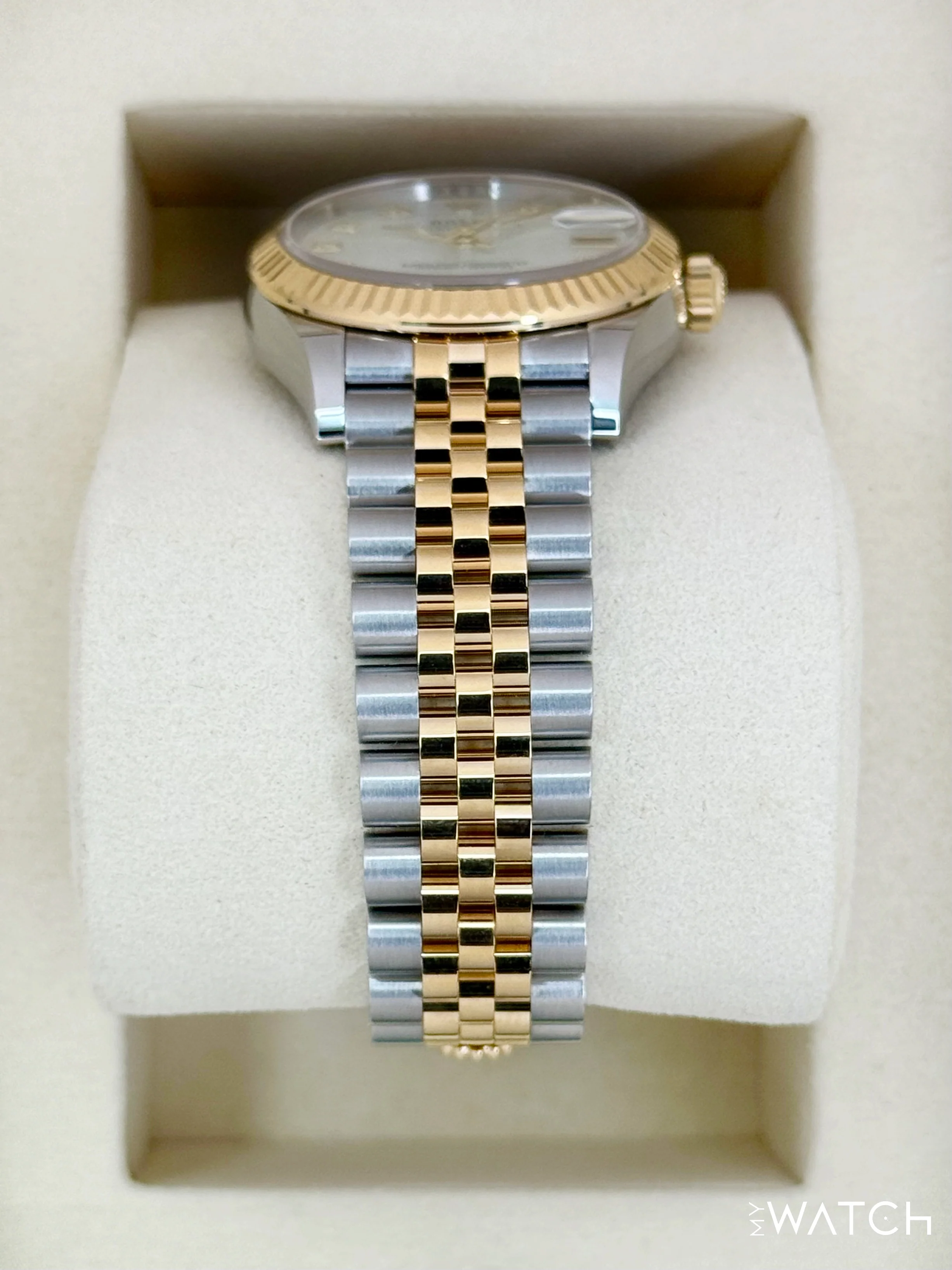 NEW 2025 Rolex Datejust 31mm 278273 Jubilee MOP Diamond Dial - Image 3