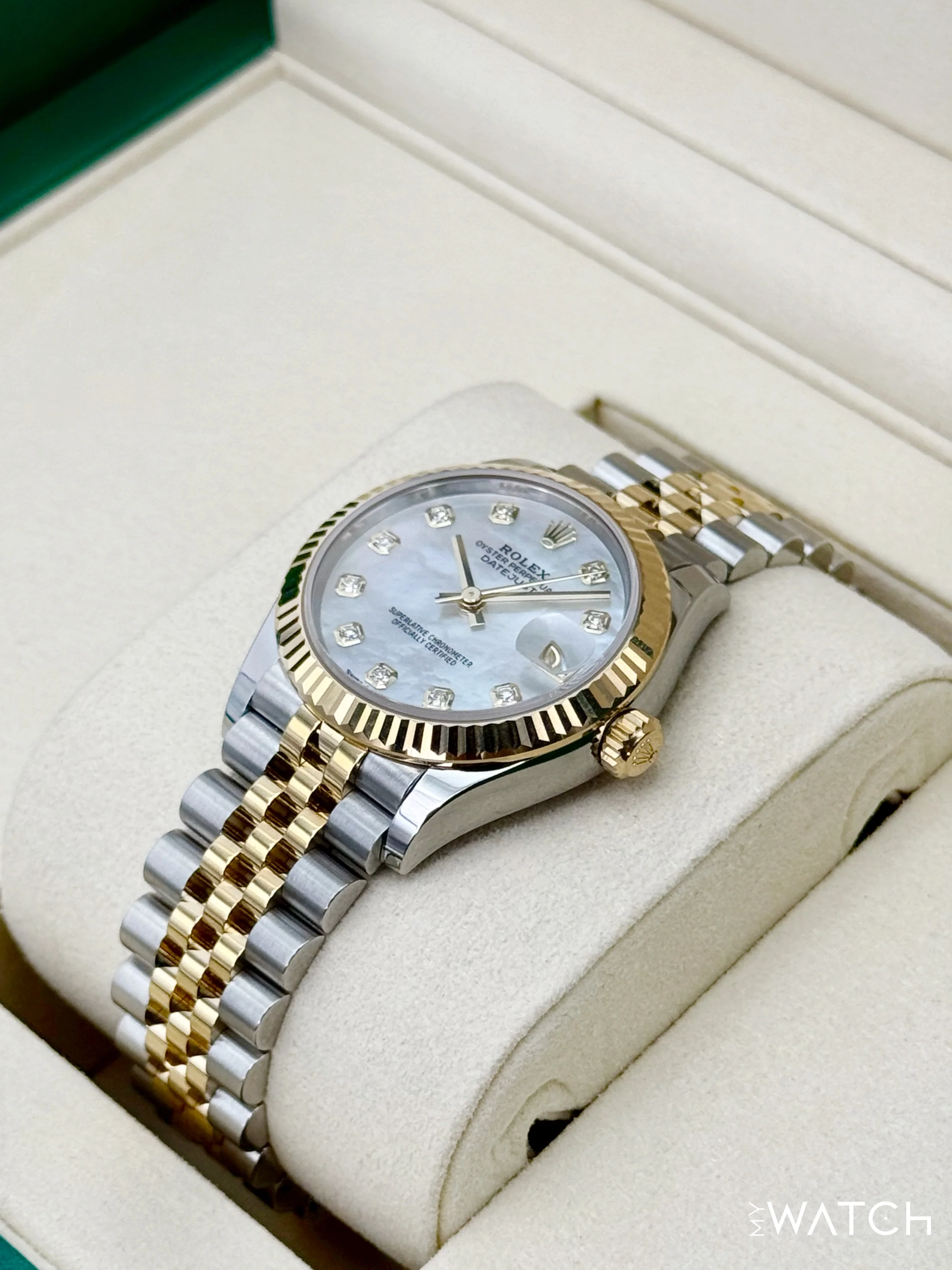 NEW 2025 Rolex Datejust 31mm 278273 Jubilee MOP Diamond Dial - Image 5